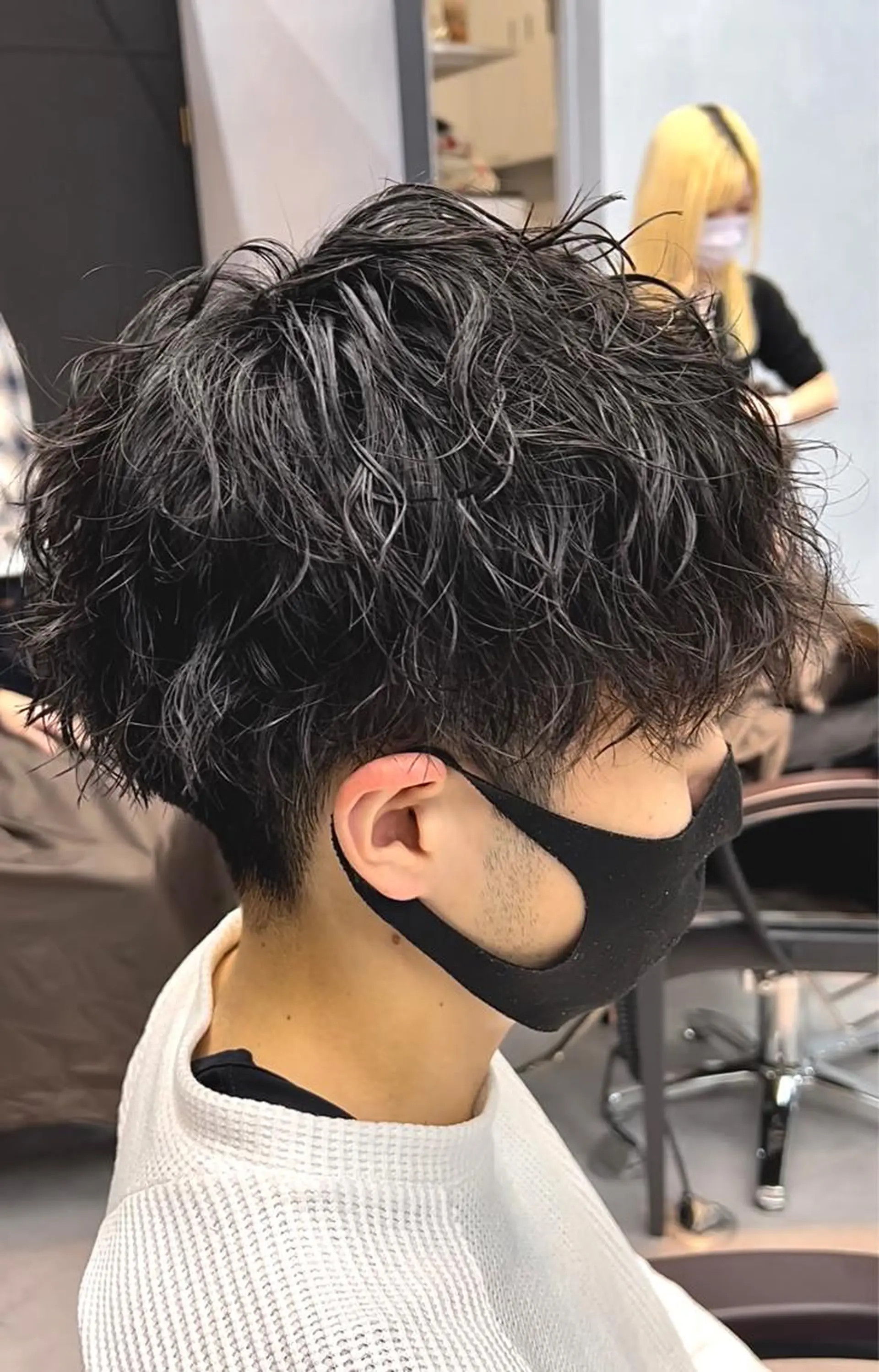 ショート パーマ メンズ カット パーマ 🦩パーマン🦩佐藤 航太のヘアスタイル