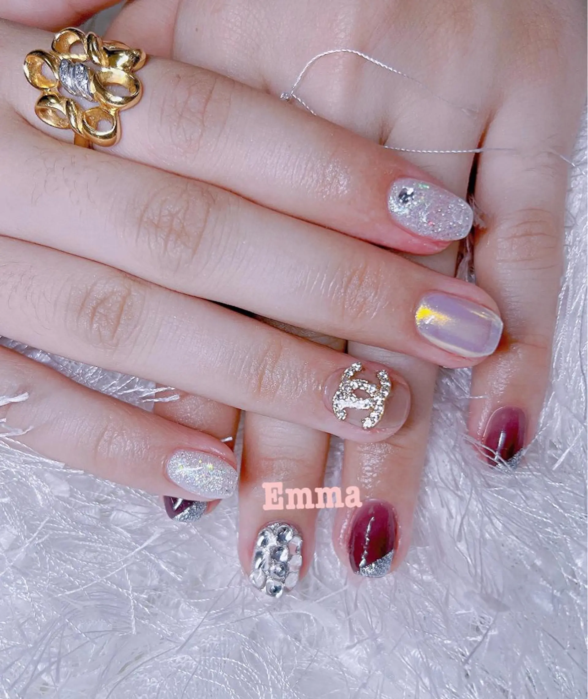 ネイル She   Nail所属・ISA_ BELLAのネイルデザイン