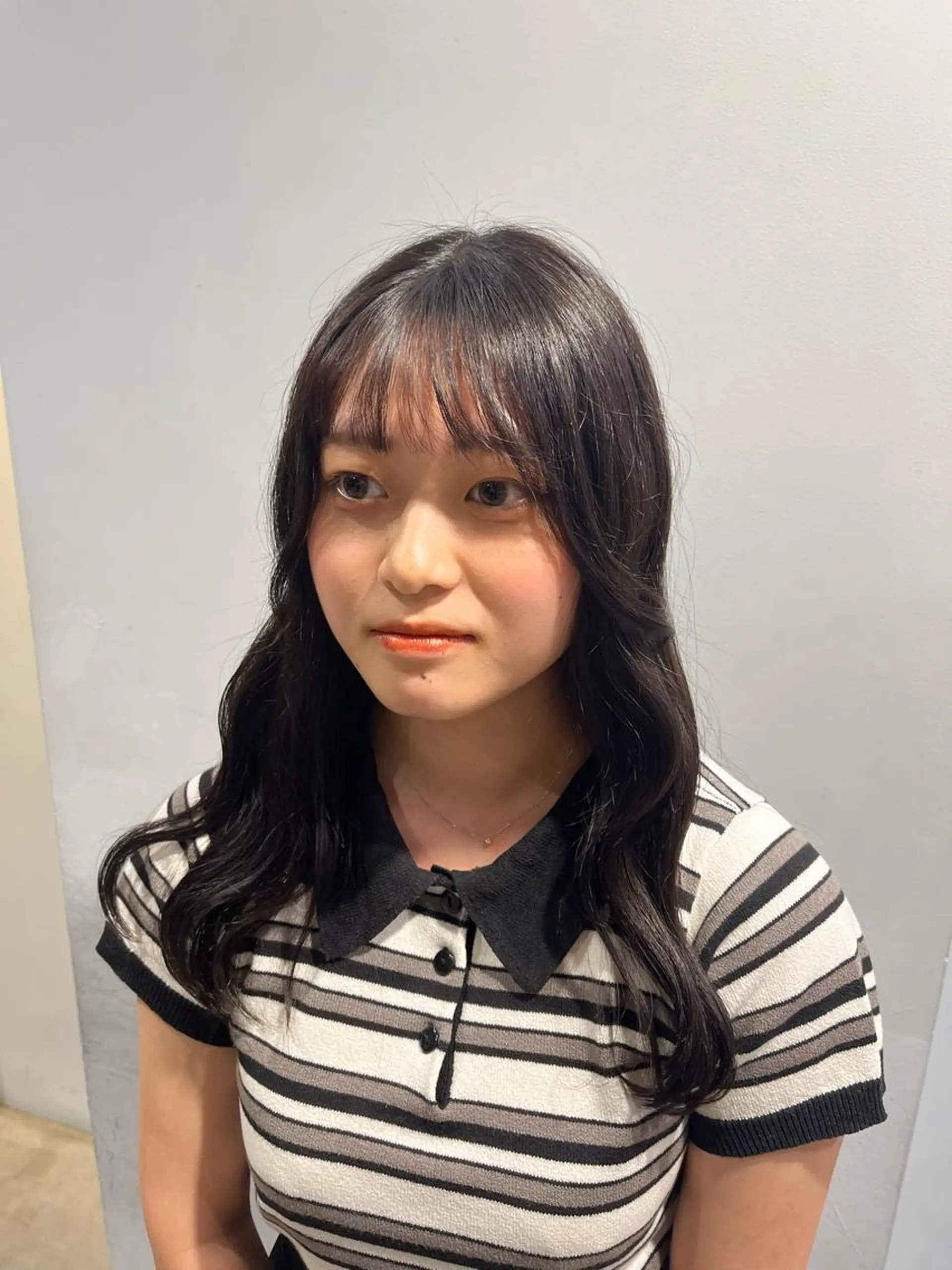 ロング カラー グレージュ -さたけ たつき-のヘアスタイル