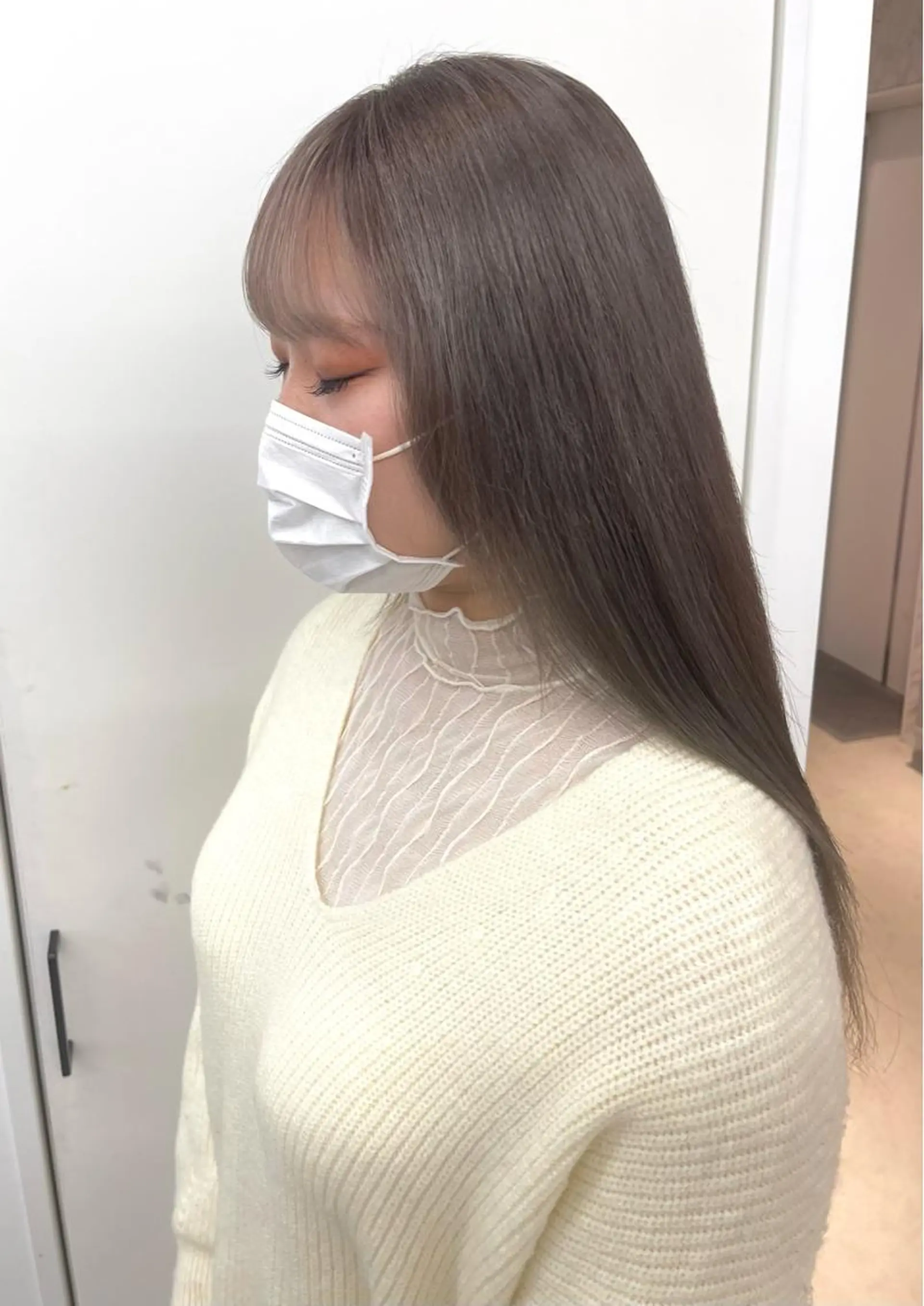 ロング カラー ベージュカラー ホワイトベージュ 店長　MANAMI ／ブリーチ／骨格ボブのヘアスタイル