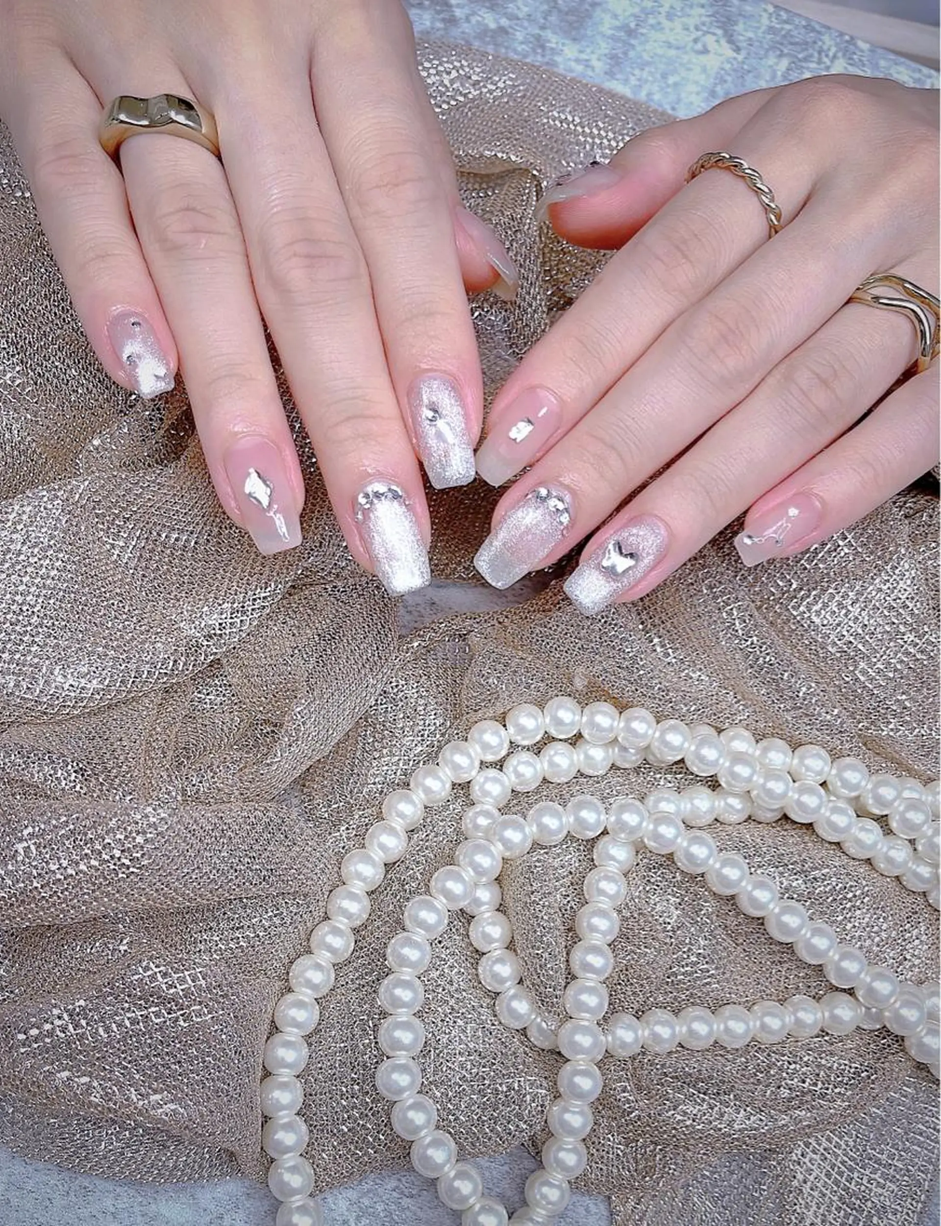 ミディアム 韓国風ヘア めぐみのネイルサロン 惠のネイルデザイン