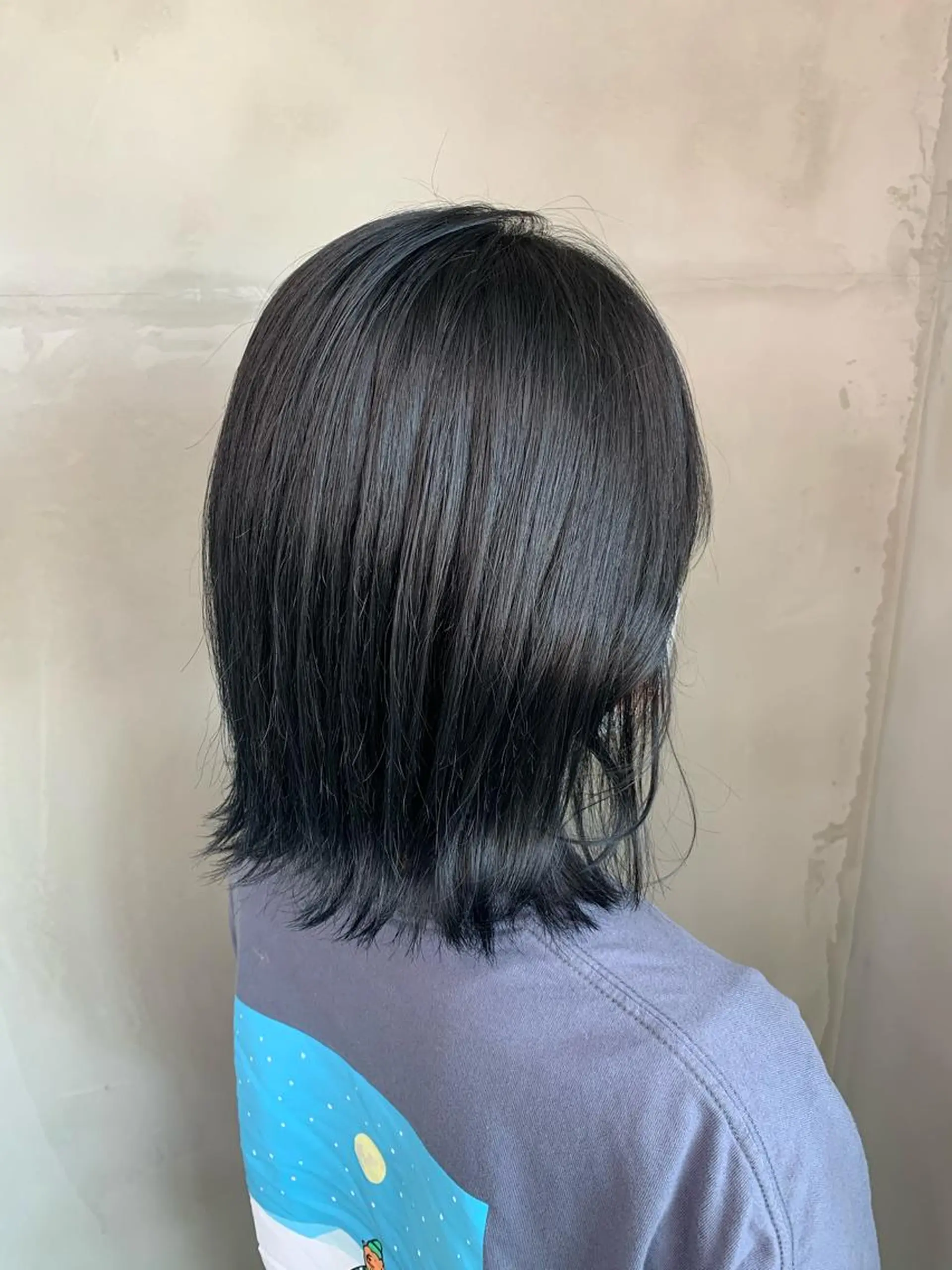 ショート カラー アッシュ バレイヤージュ ベージュカラー ブロンド ブルーカラー カット ヘアカラー トリートメント レイヤーカット/ 艶カラー/RYOMAのヘアスタイル