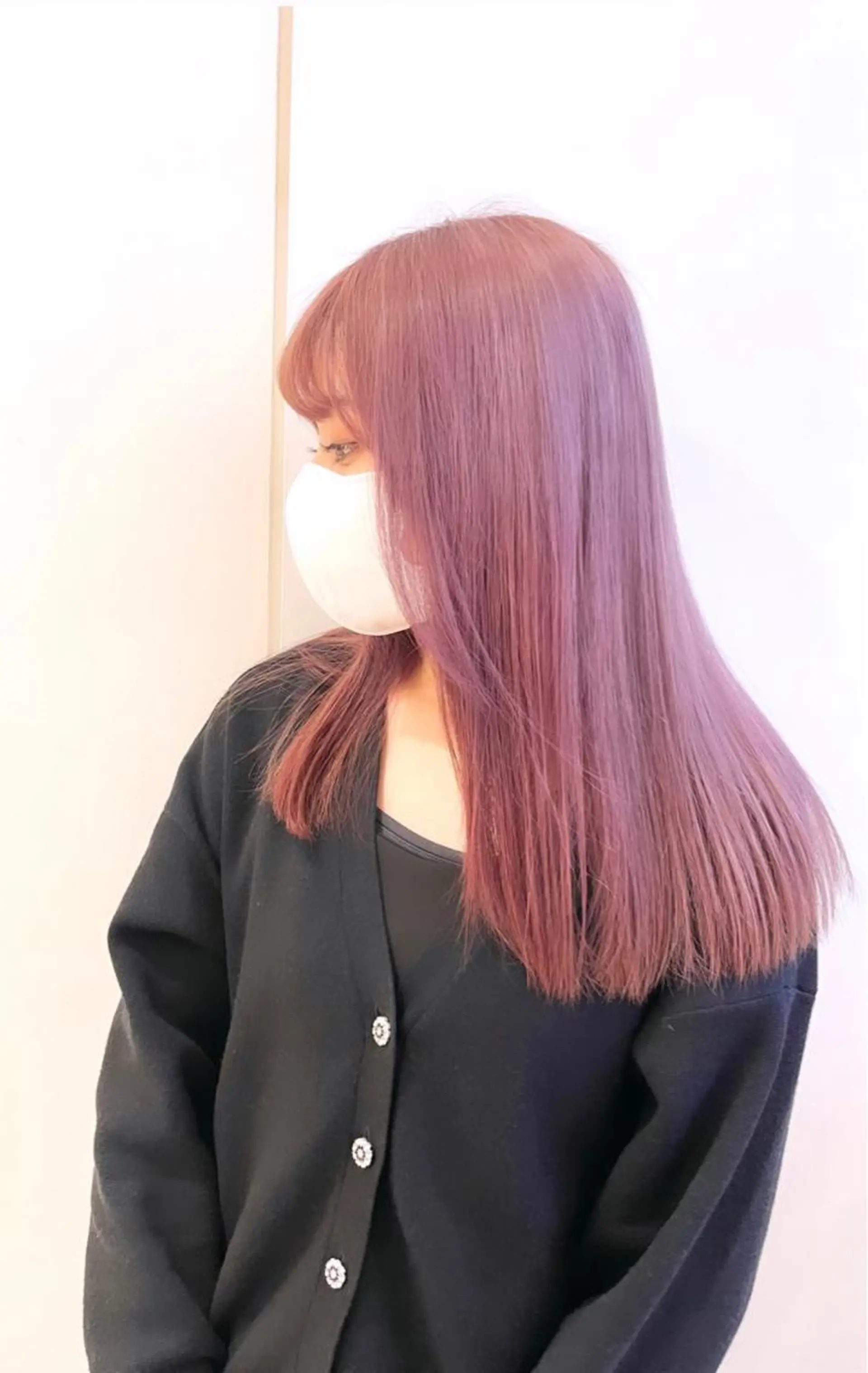 セミロング カラー ベージュカラー ブリーチ ダブルカラー ピンクカラー ピンクベージュ ハッシュカット レイヤー池袋のヘアスタイル