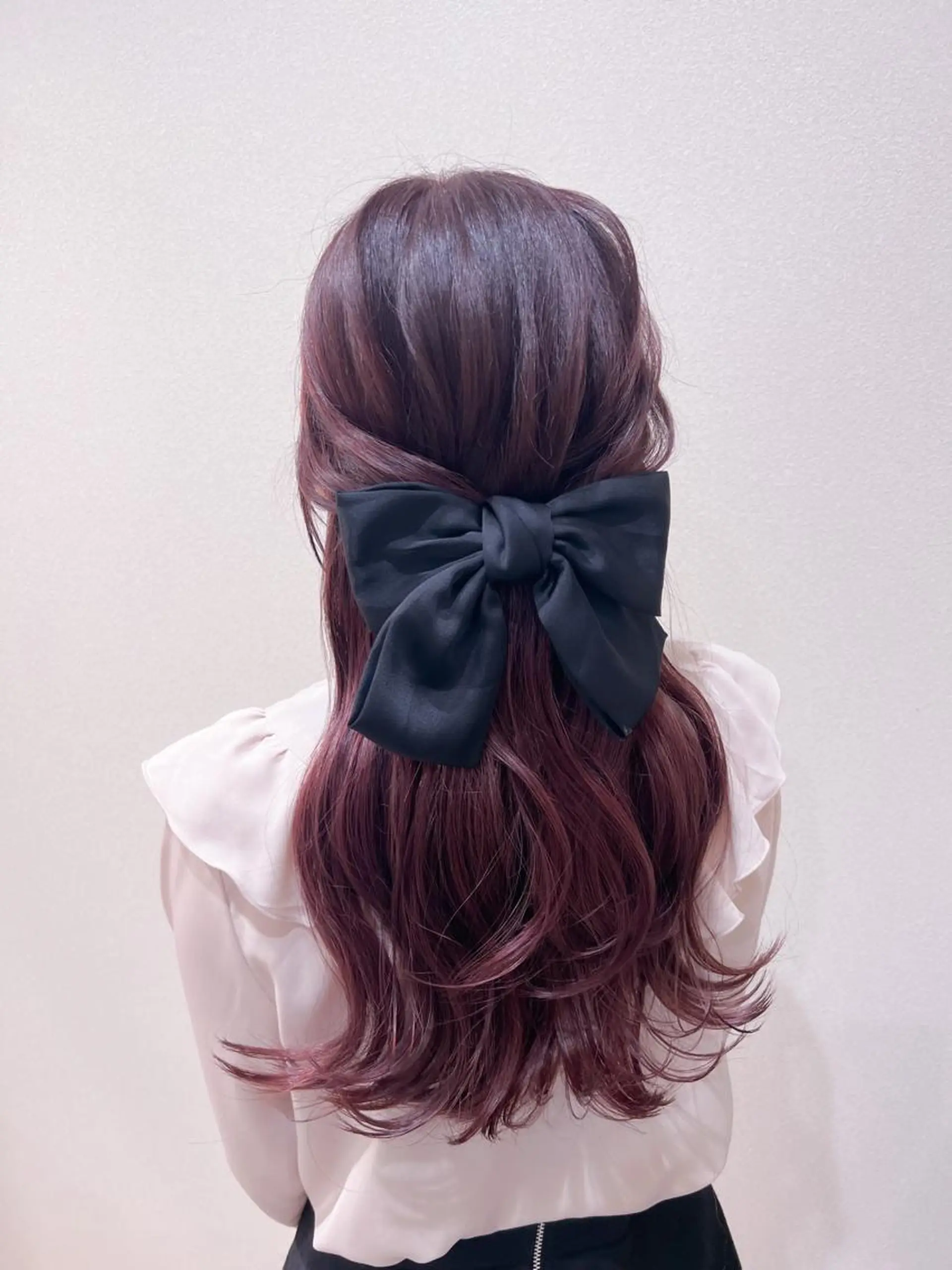 セミロング カット ヘアカラー トリートメント ヘアセット mina .のヘアスタイル