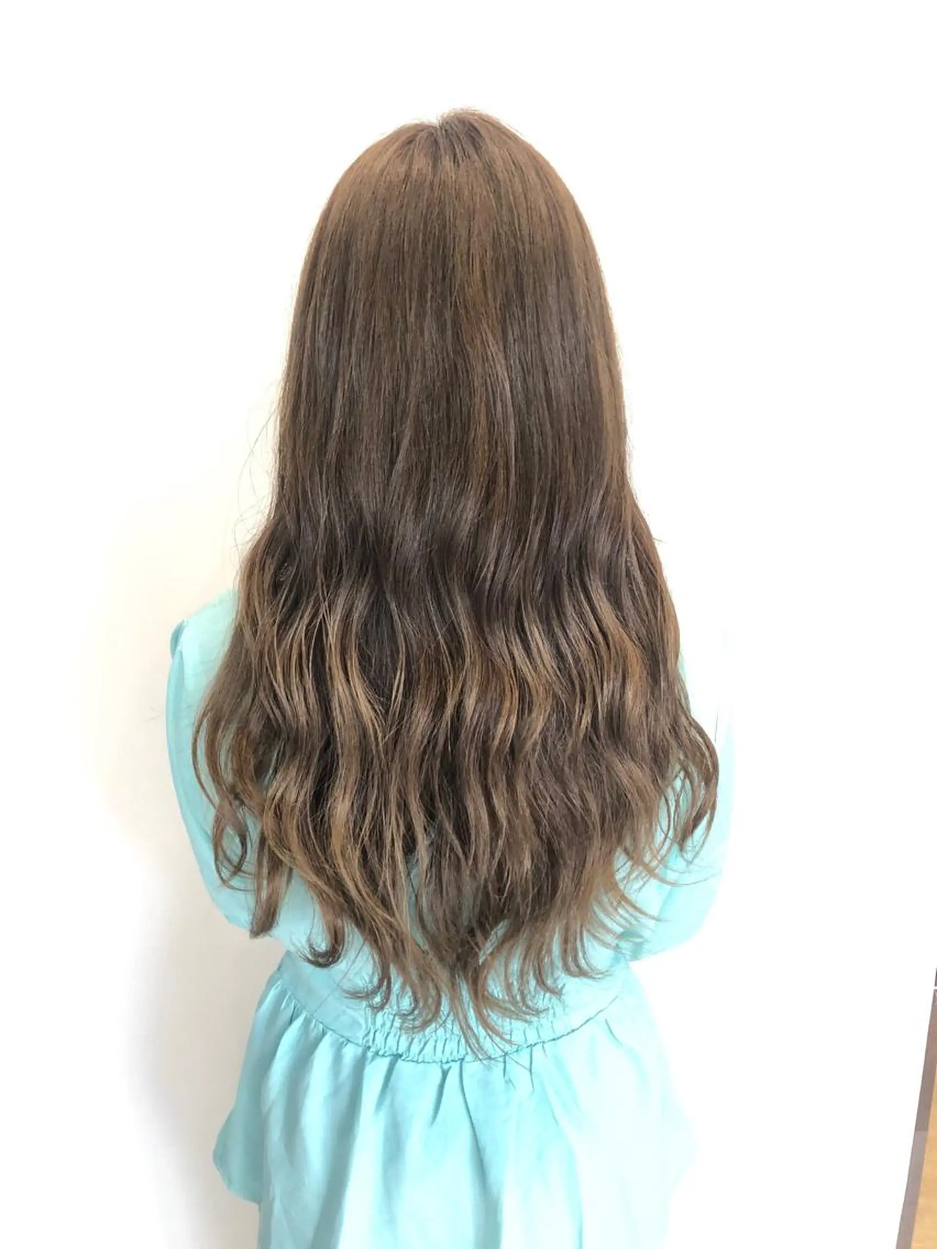 ロング 石毛 ひかるのヘアスタイル
