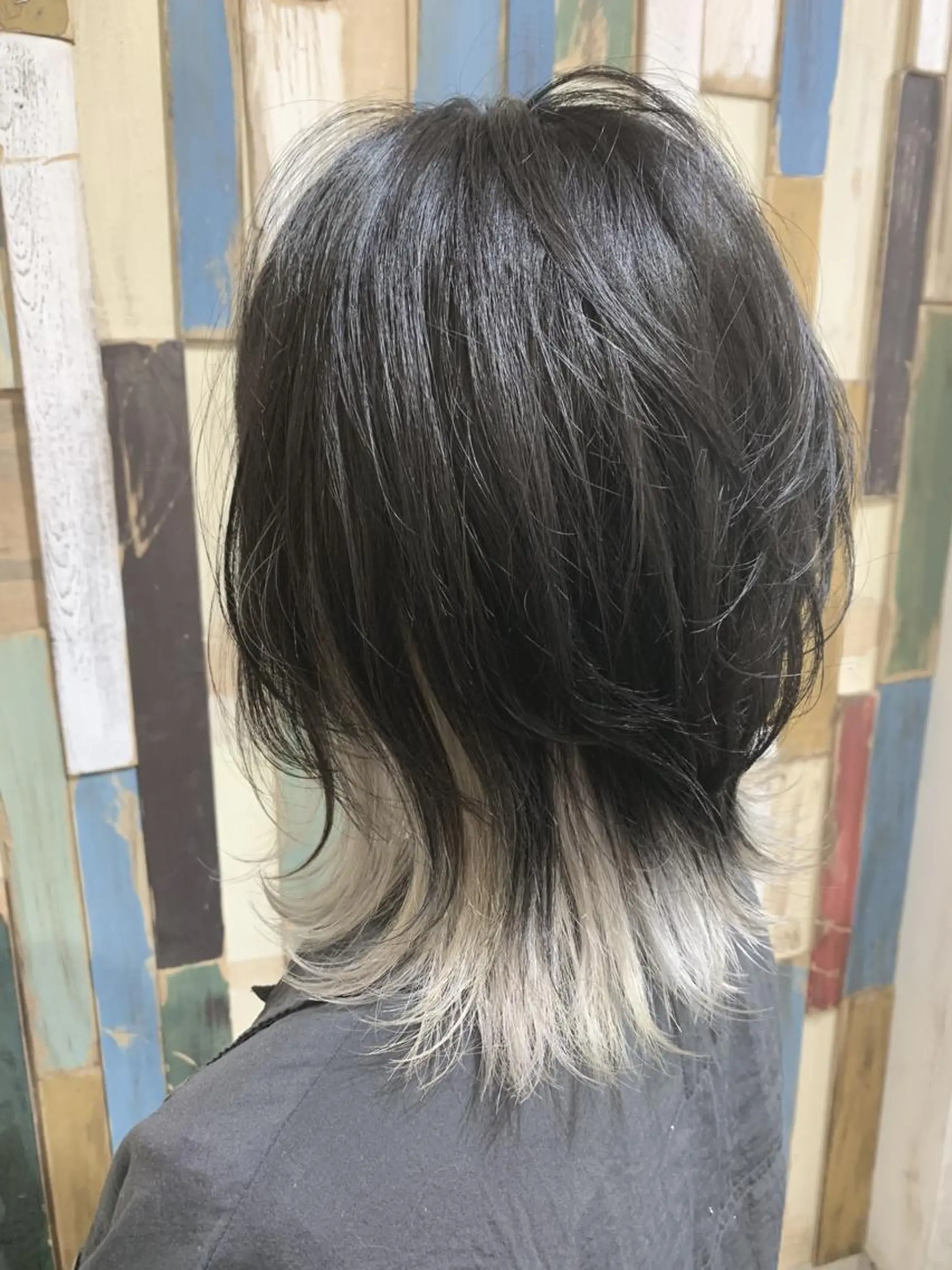 パーマ カラー セミロング 嶋村夏実🌼レイヤー 🌸白髪ぼかしのヘアスタイル