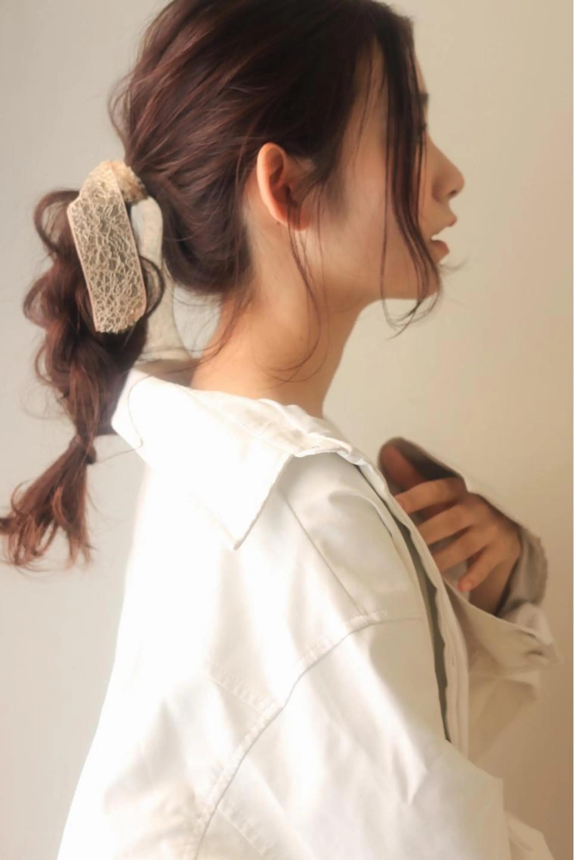 ミディアム ケアブリーチ/ エクステ/レイヤーのヘアスタイル