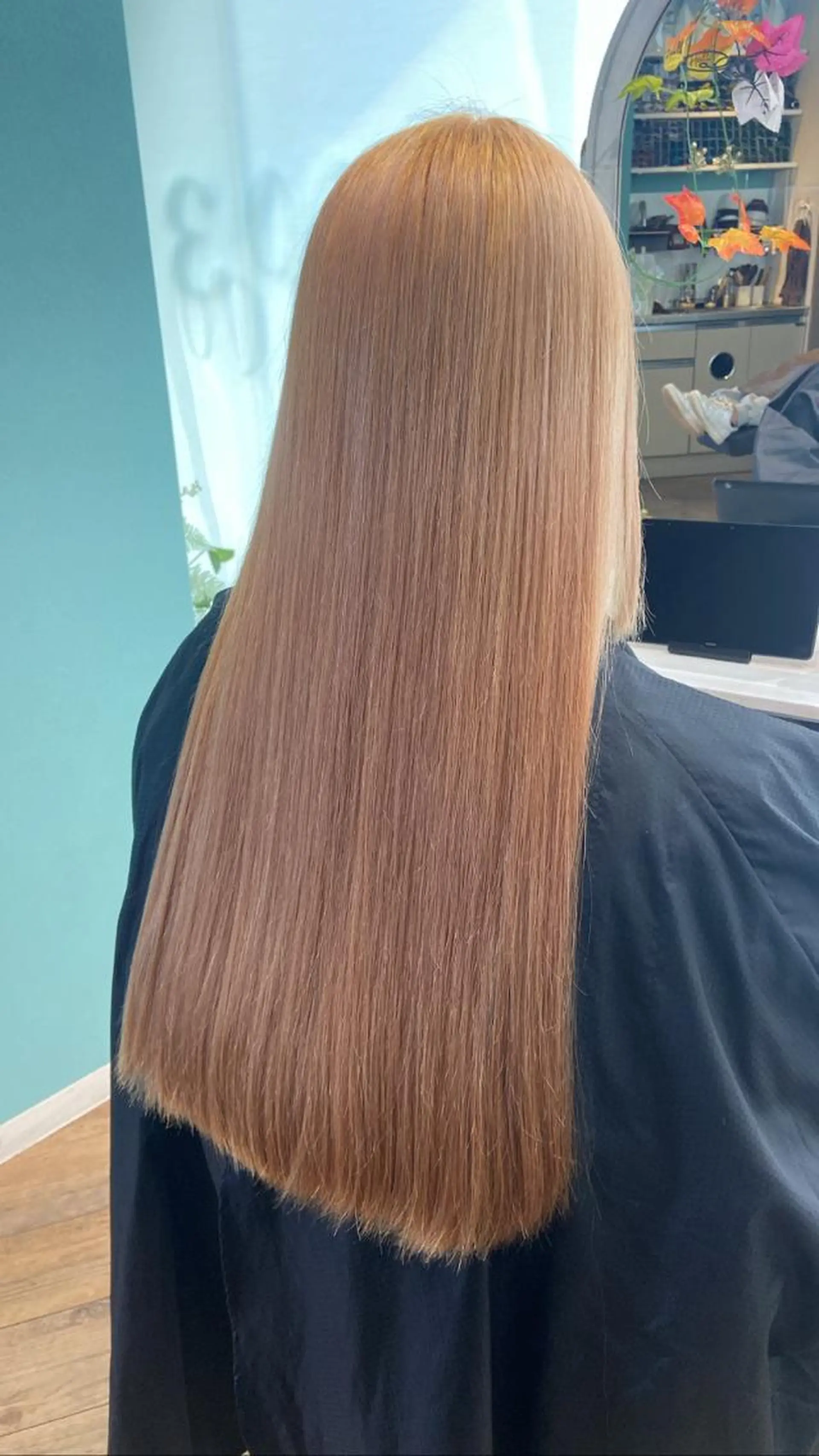 ロング カラー 抜きっぱなしブロンド ヘアカラー トリートメント 🧸プルエクステ❤︎ ネイルKAO🧸のヘアスタイル