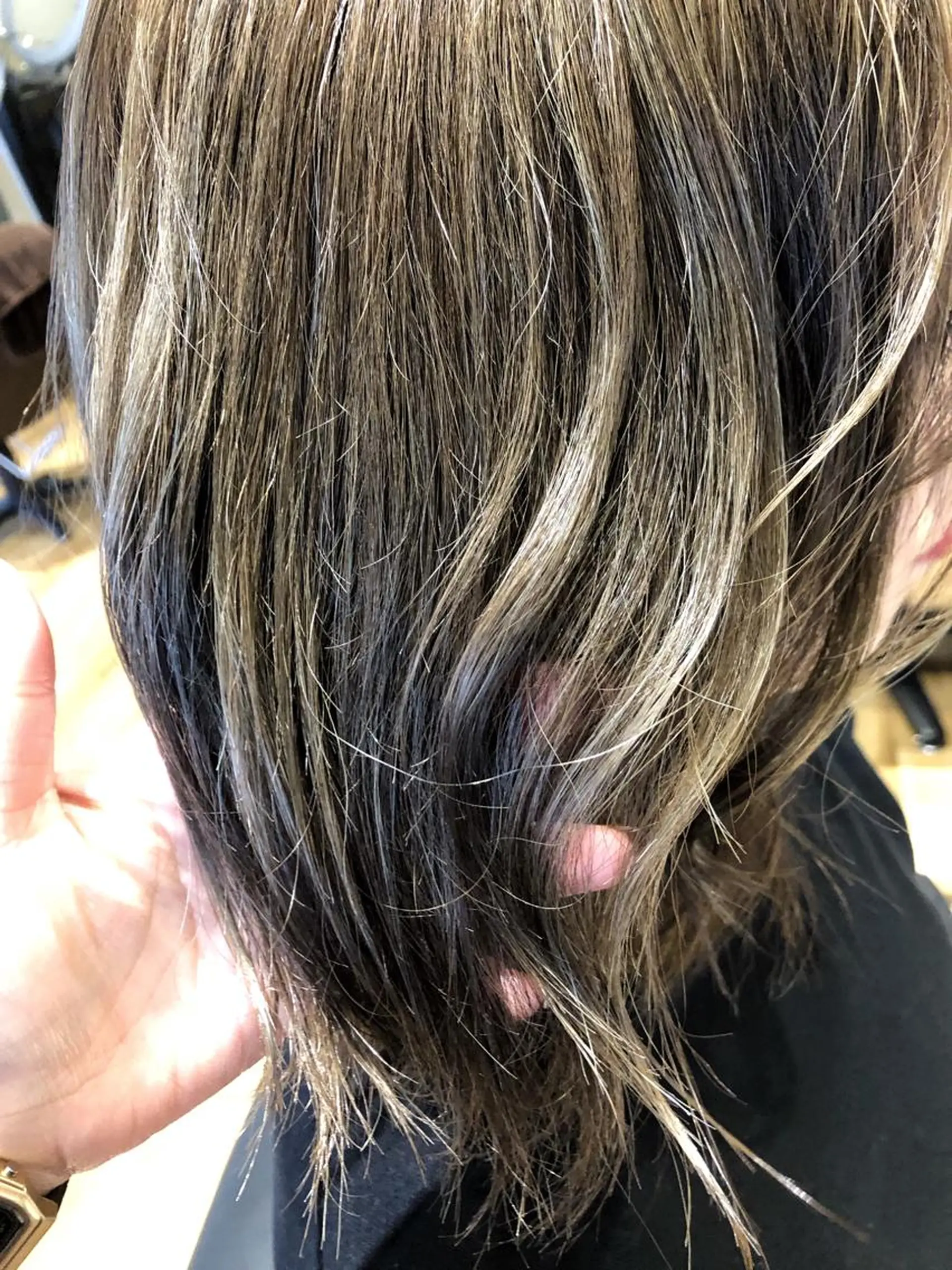 ミディアム カラー アッシュ アッシュグレー アッシュグレージュ グレージュ ハイライトカラー ヘアカラー トリートメント ◇おの あすか◇のヘアスタイル