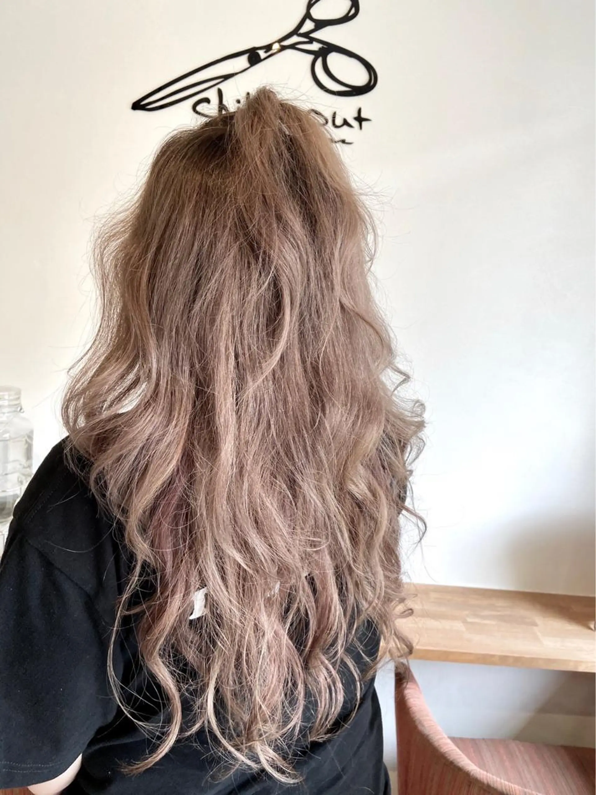 ロング カラー パーマ 外国人風カラー chill out 南塚口本店のヘアスタイル