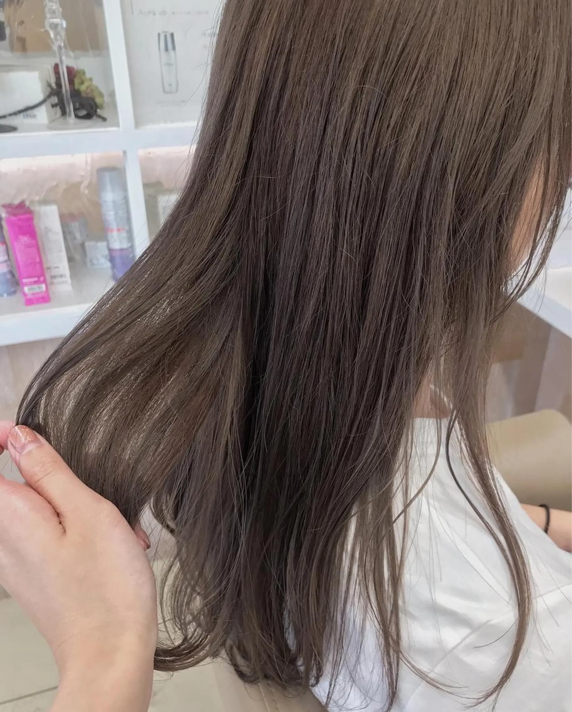 ロング カラー ヘアアレンジ ブリーチ 透明感カラー クリスタルマジック hair &　eyeのヘアスタイル