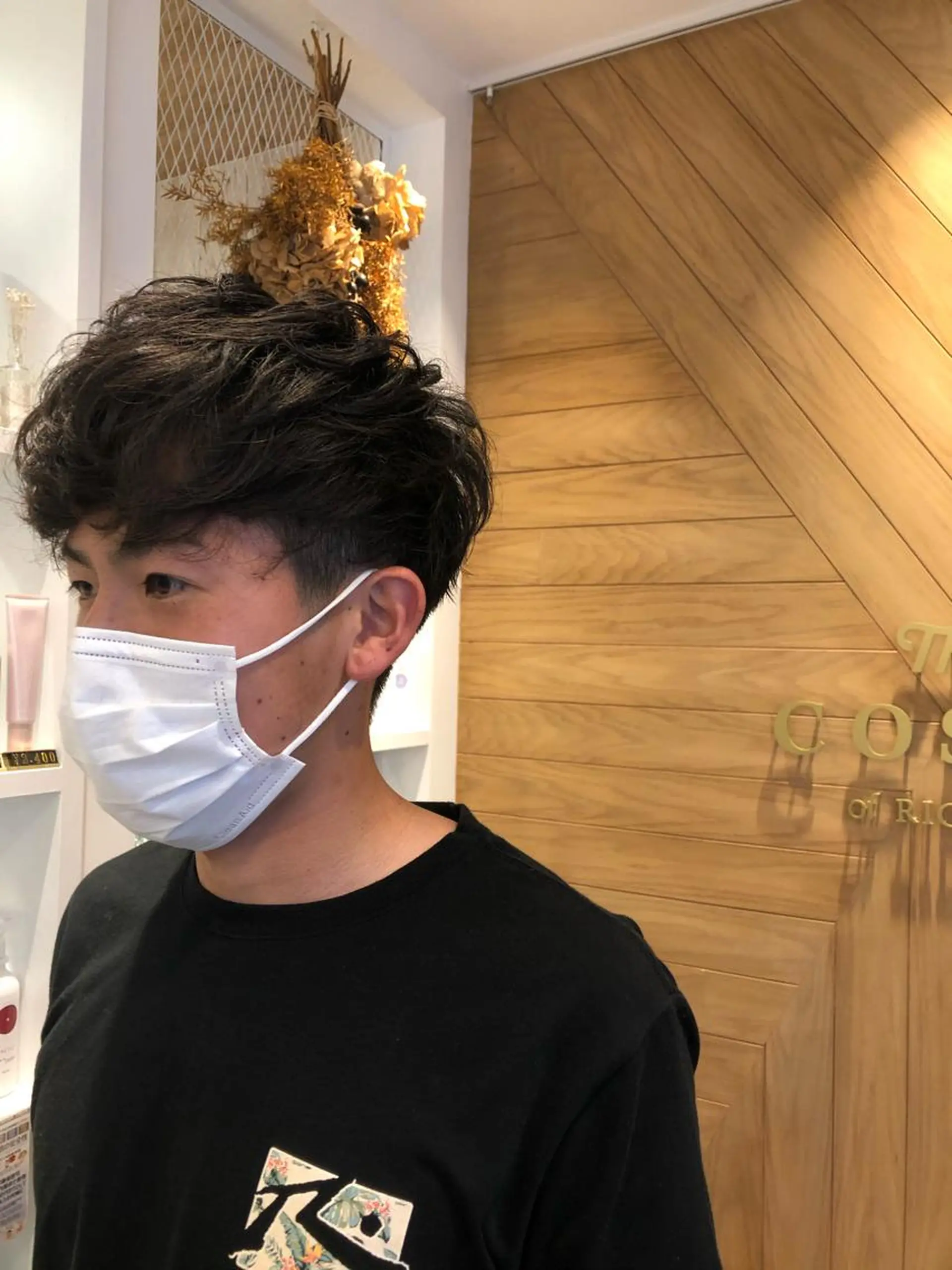 ショート メンズ 鈴村 大介のヘアスタイル