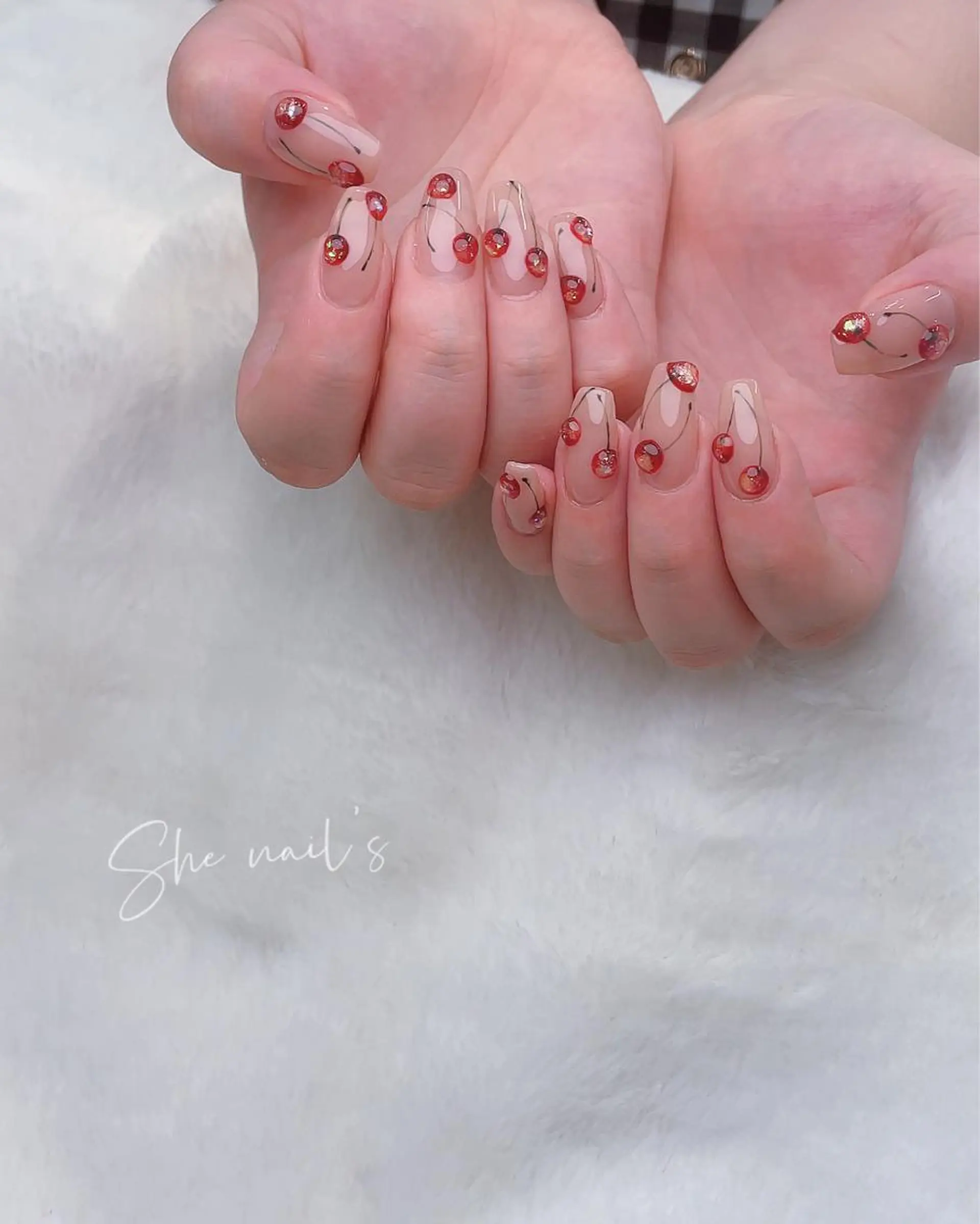 ネイル Blushオーナー Shiinaのネイルデザイン