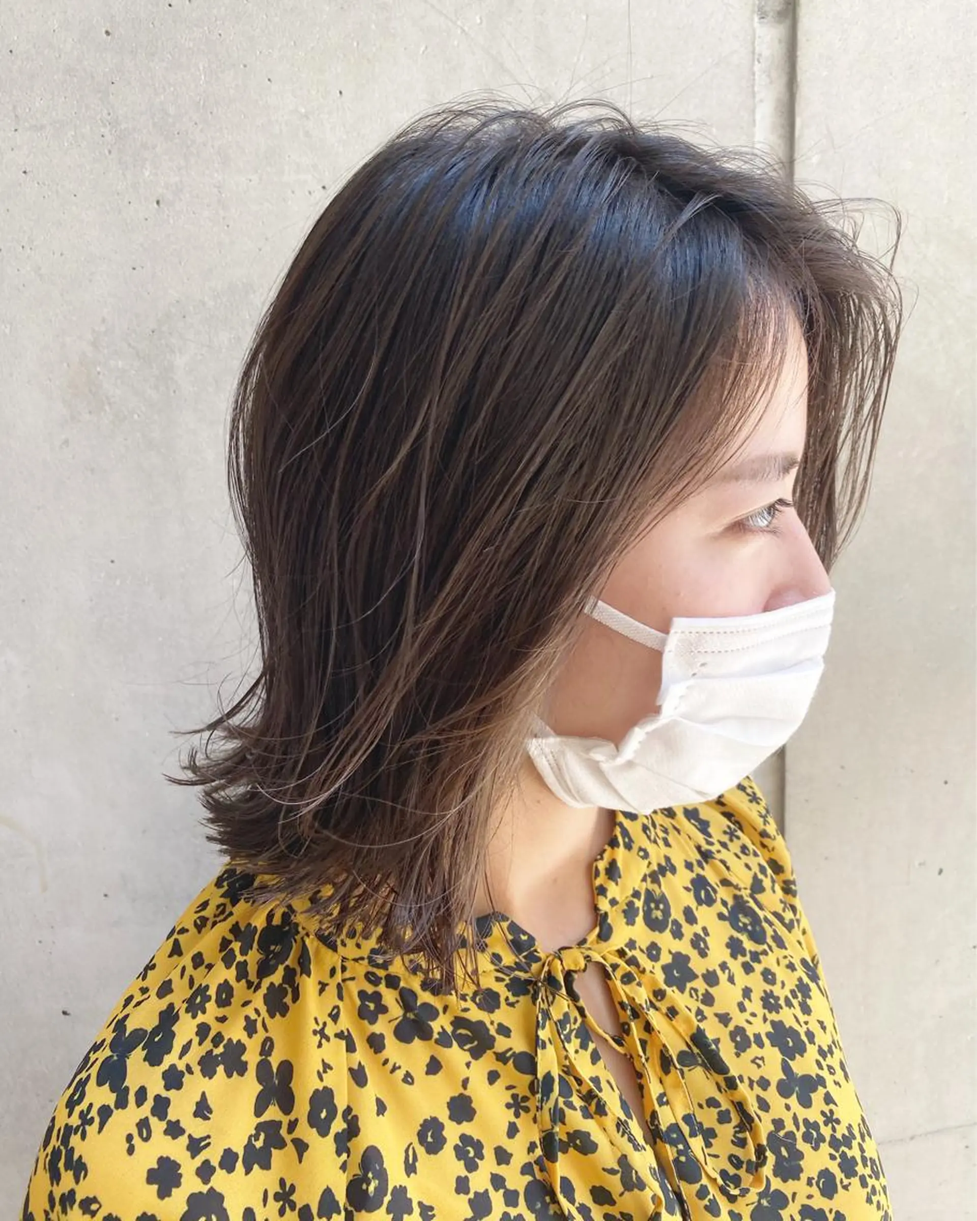 カラー 秋山 裕香のヘアスタイル
