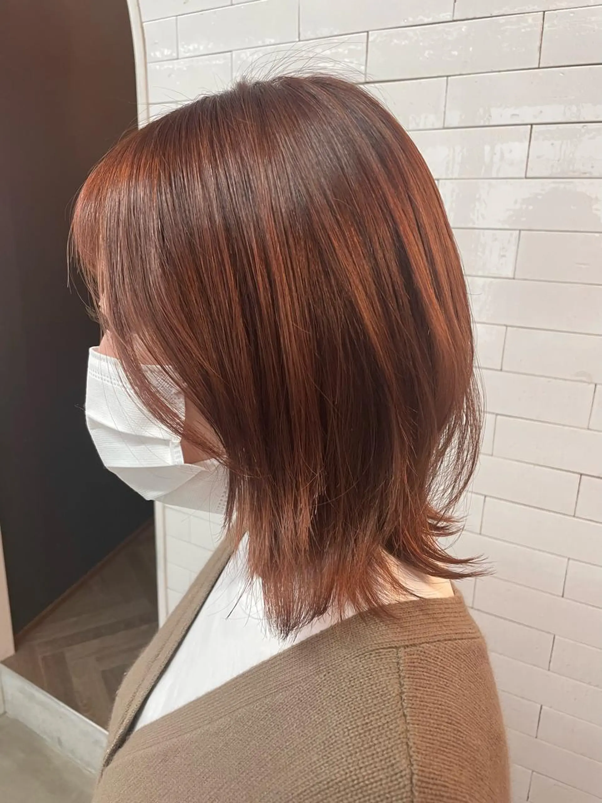 ミディアム カラー グラデーションカラー ハイライトカラー ピンクカラー ハイライト やすだ しおりのヘアスタイル