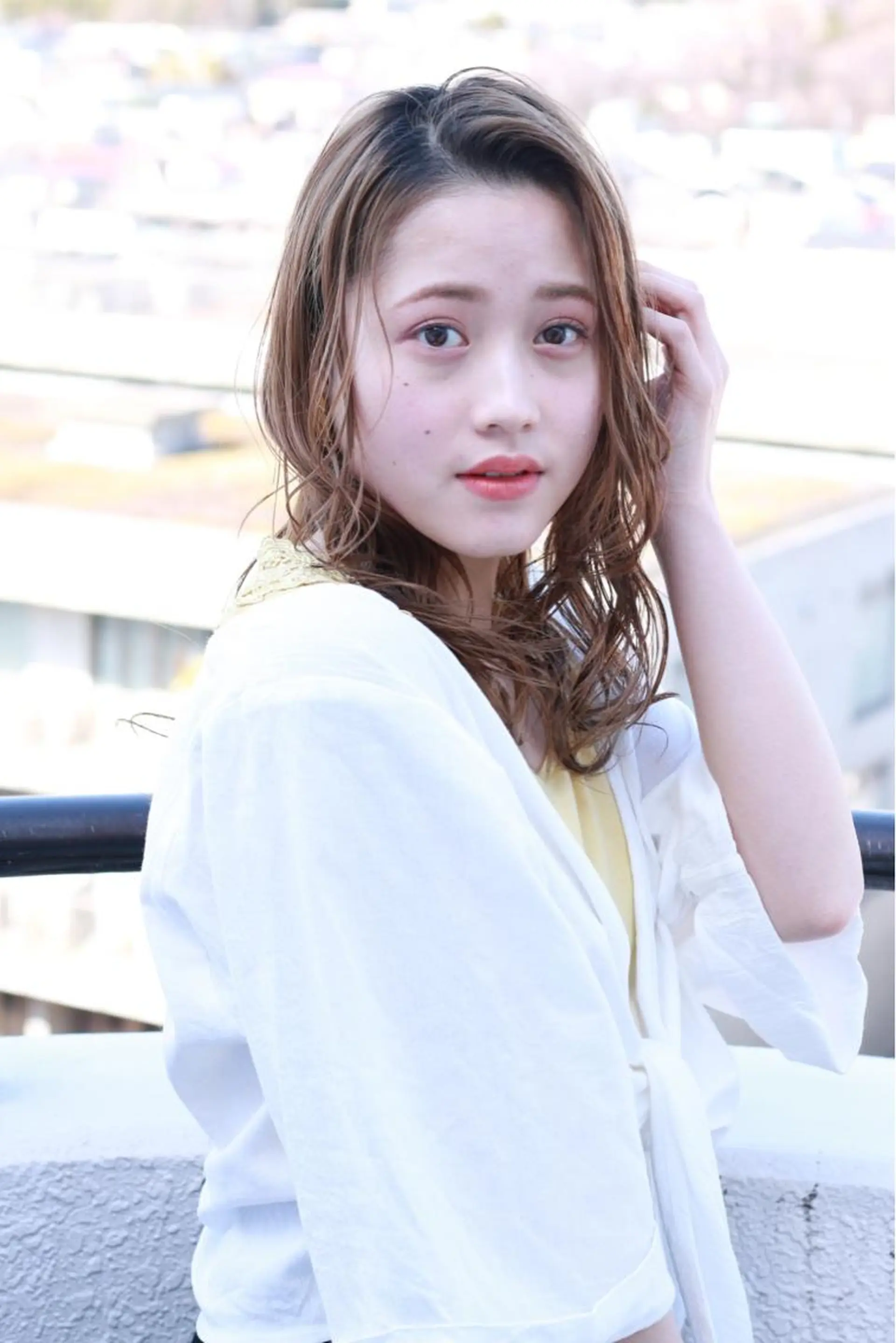 セミロング 髪質改善ストレート、 カラー清野雄大のヘアスタイル
