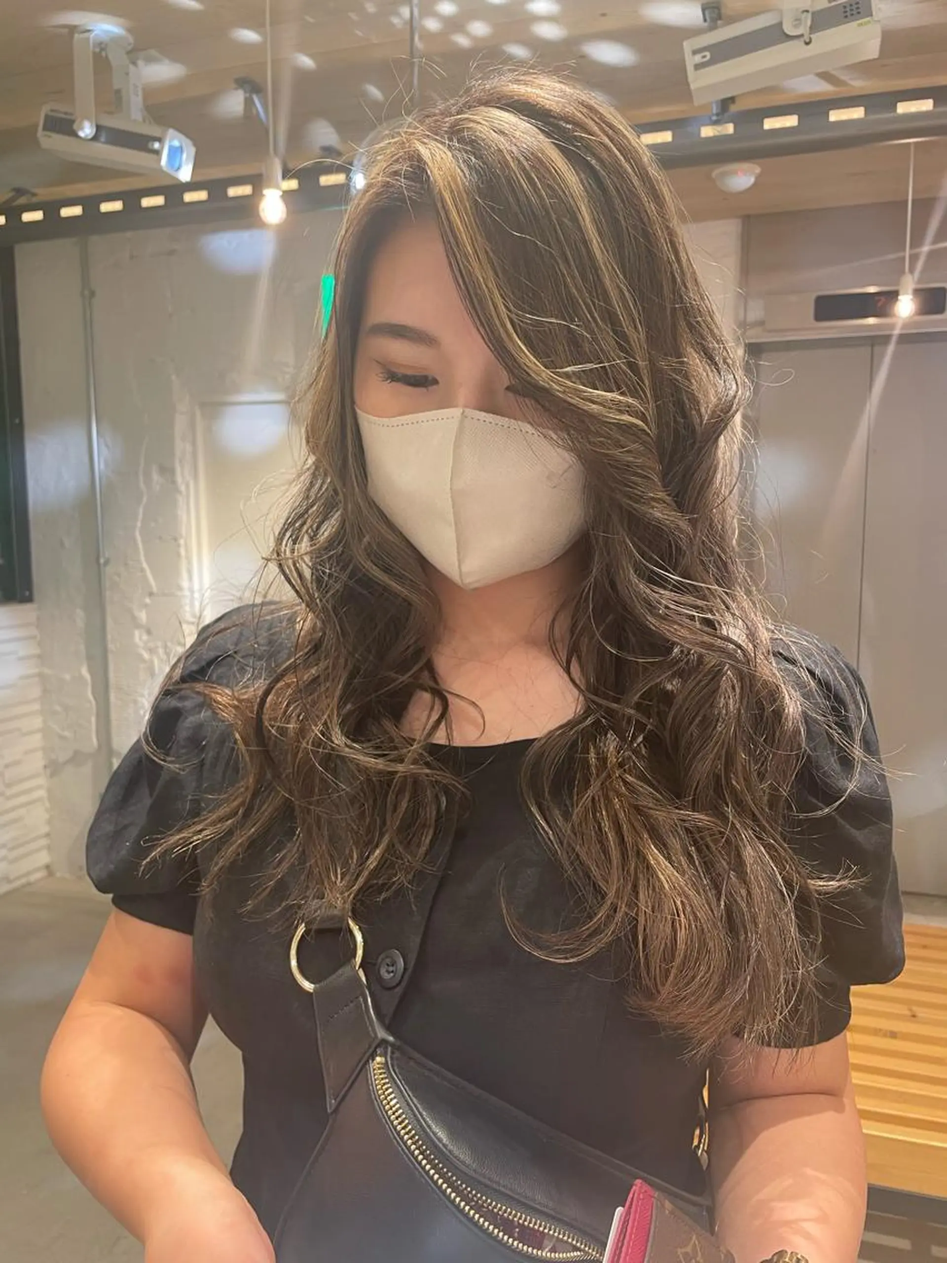 ロング カラー 艶ハイトーン👑♡ NATSUKIのヘアスタイル