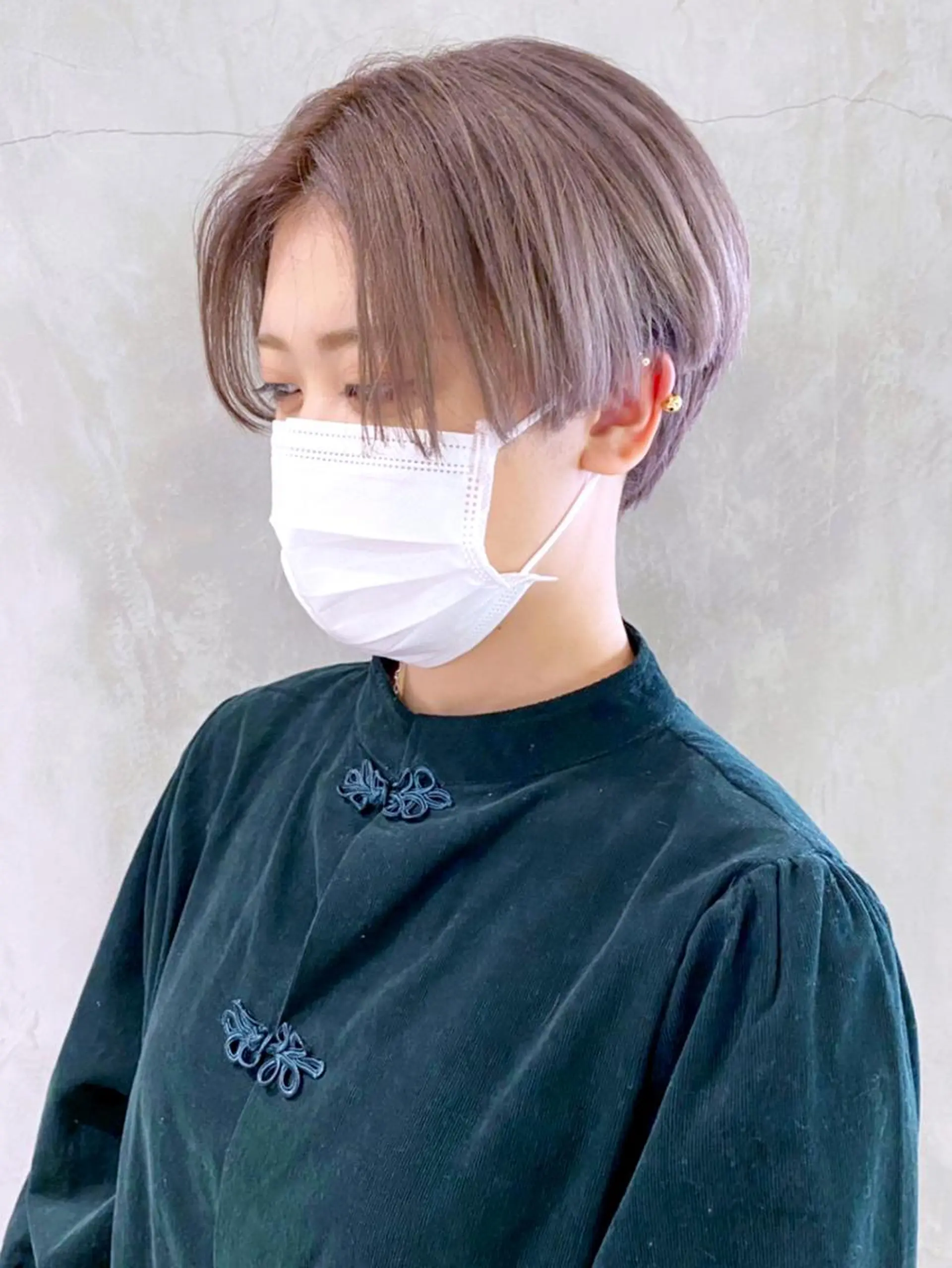 ショート カラー パーマ ヘアアレンジ ハンサムショート グレージュ ショートヘア ITbyALBUM 浦和店のヘアスタイル