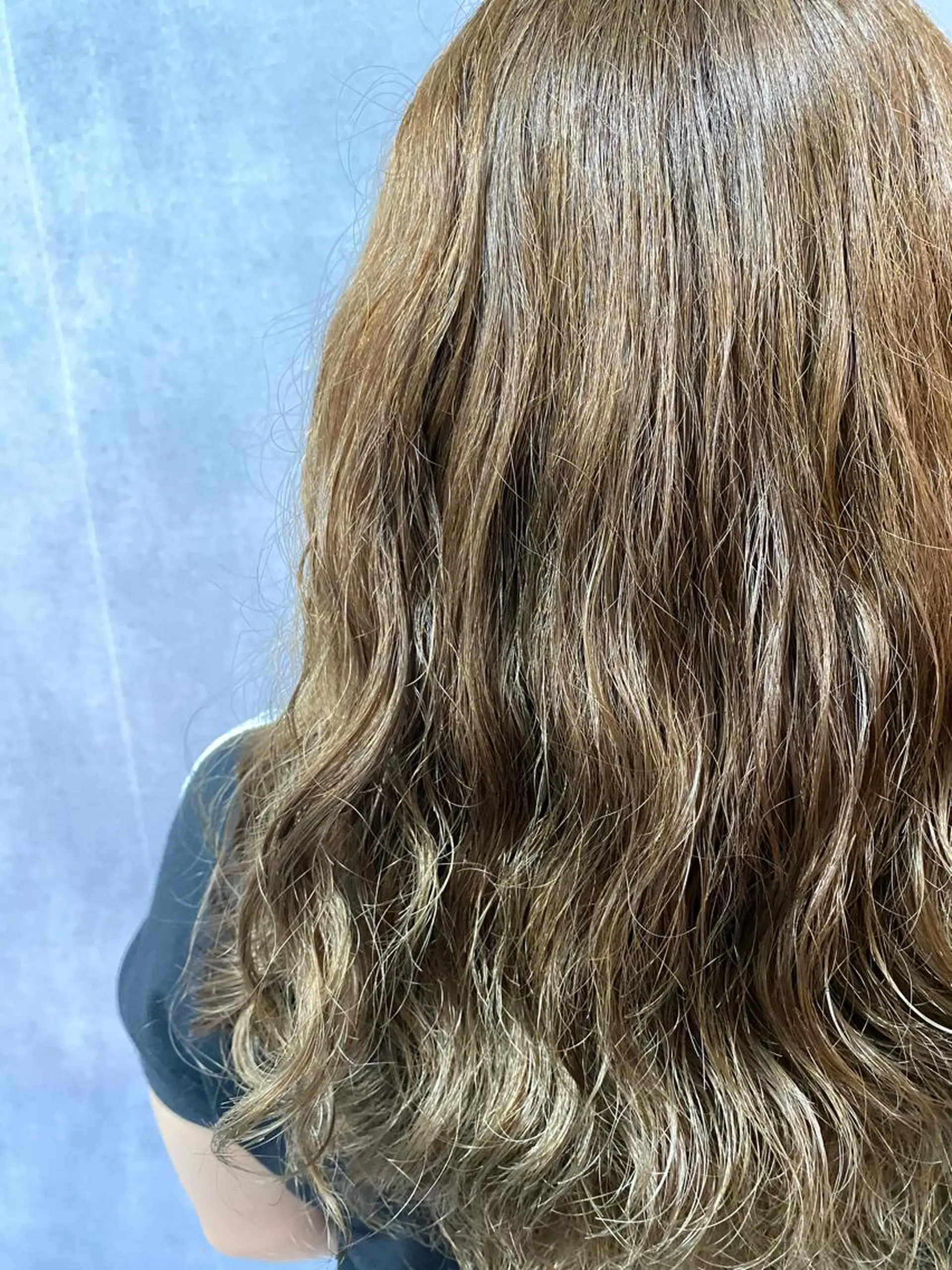 カラー ベージュカラー 奥村 奈々加のヘアスタイル