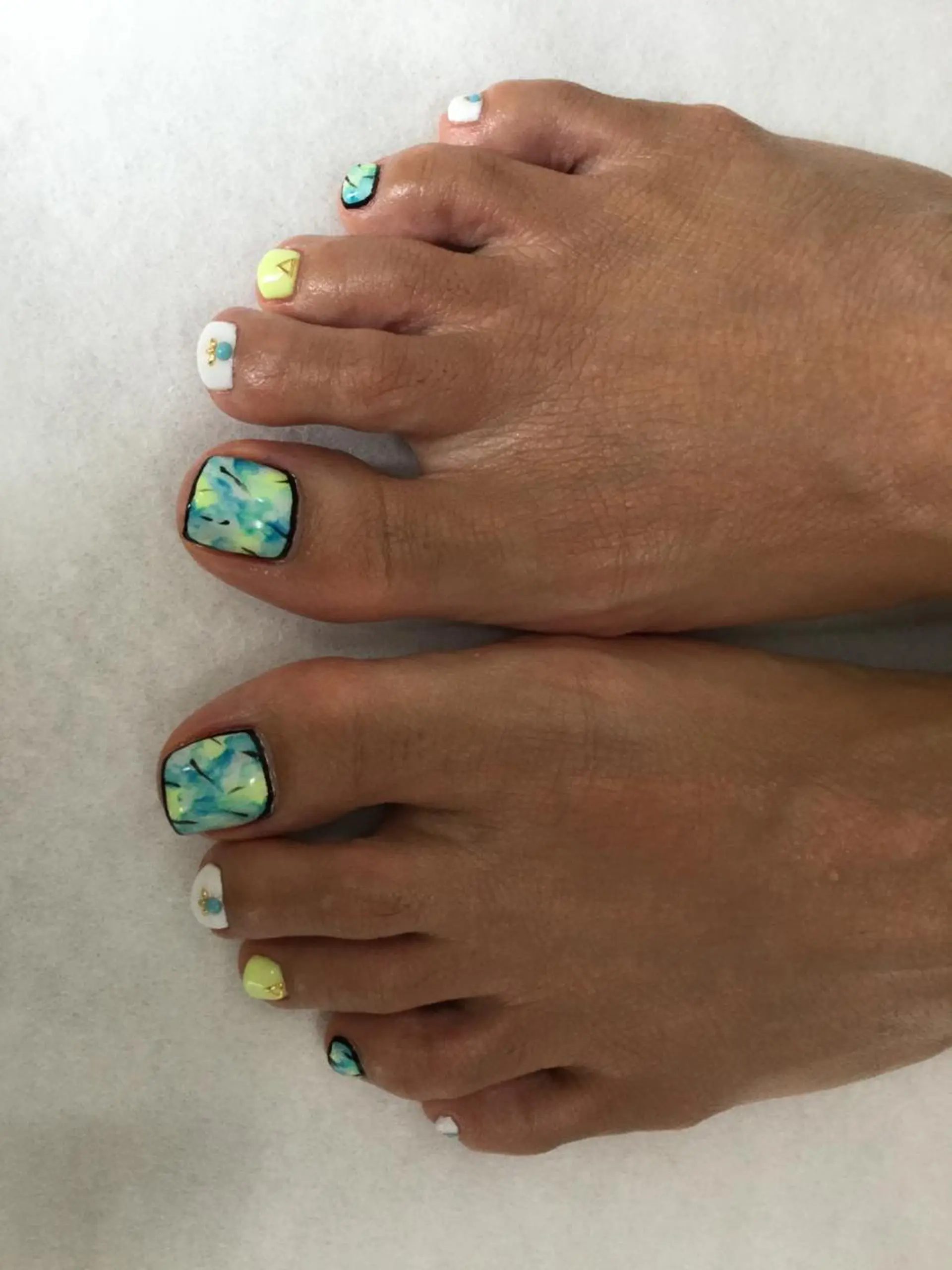 ネイル 💎🐰 saki. m 🐰💎のネイルデザイン