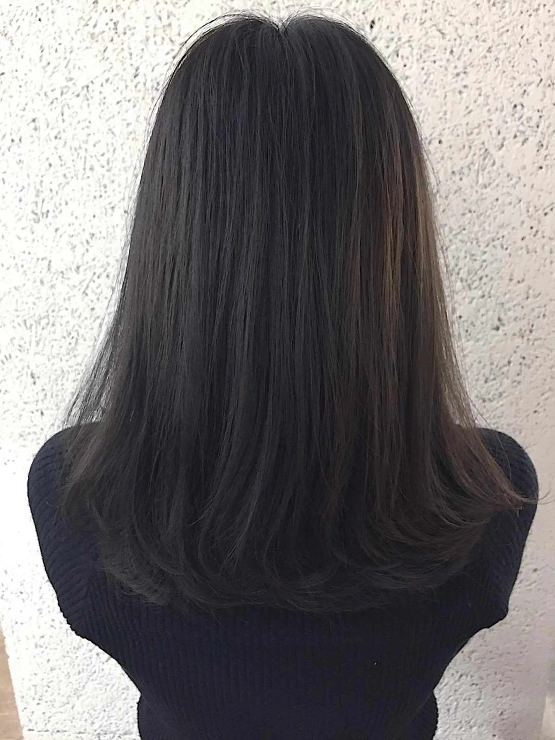 セミロング カラー パーマ ヘアアレンジ アディクシーカラー 透明感カラー ダークグレー カット ヘアカラー トリートメント ヘアセット ✨ハイクオリティ✨ 山本香也のヘアスタイル