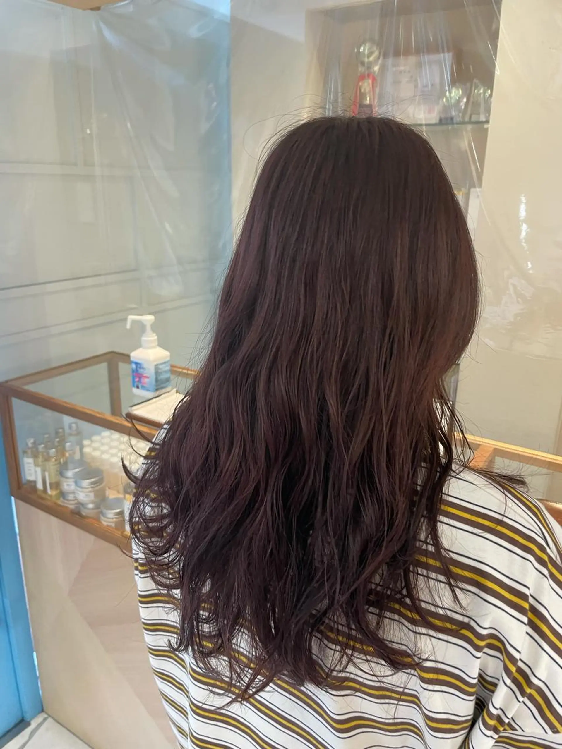 ロング カラー 大石 陽菜のヘアスタイル