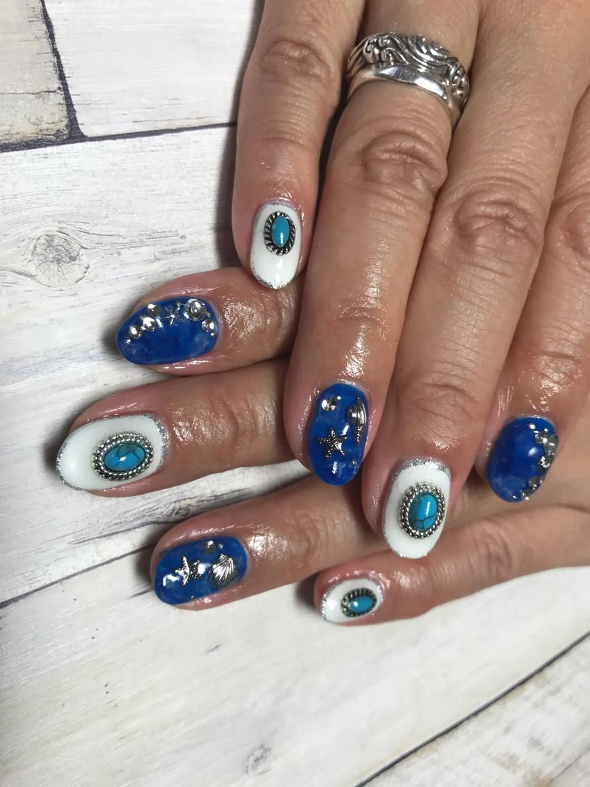 ネイル 大理石ネイル(マーブル) nico.nico.mark NAIL所属・小林 梓のエステ・リラクイメージ