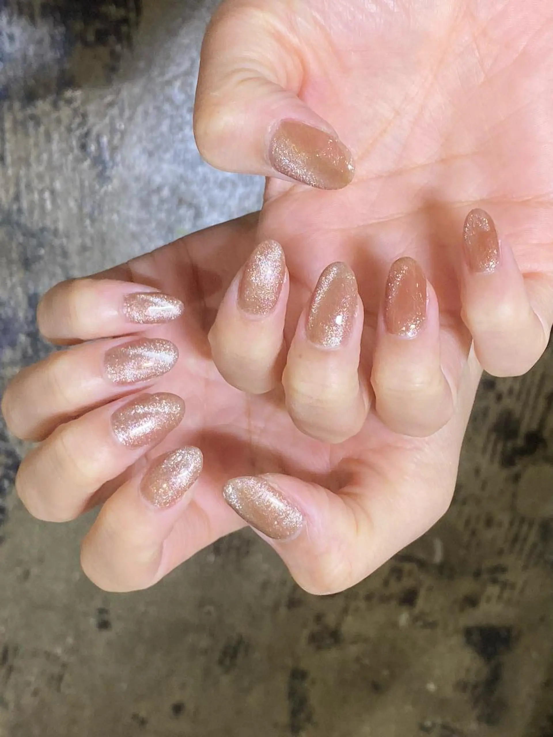 ネイル ♱˖⁺ 𝒎𝒐𝒑𝒊 ⁺のネイルデザイン