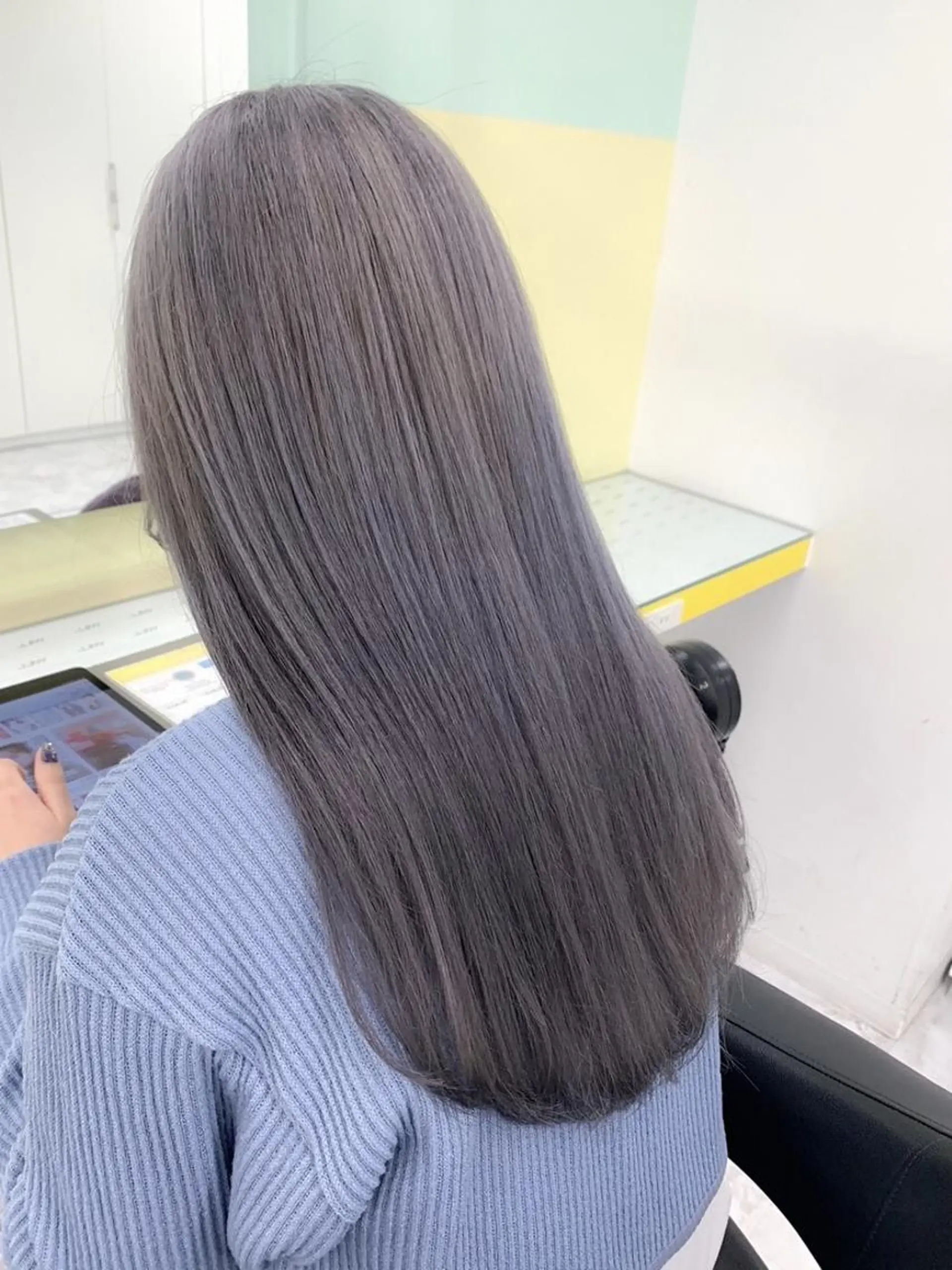 カラー モテ艶🤍透明感 レイヤー🤍教真のヘアスタイル