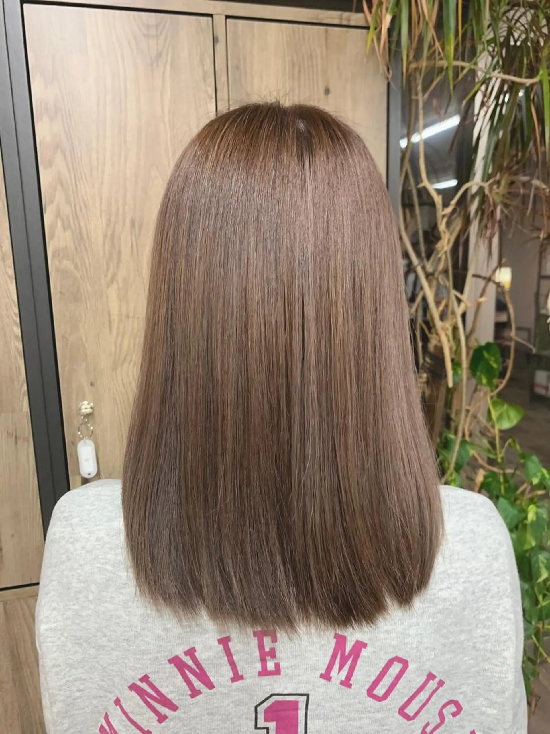 カラー バレイヤージュ ブリーチ ケアブリーチ 透明感カラー ダブルカラー SALOWIN横浜suite店所属・🌷かわばた めい🌷のヘアスタイル