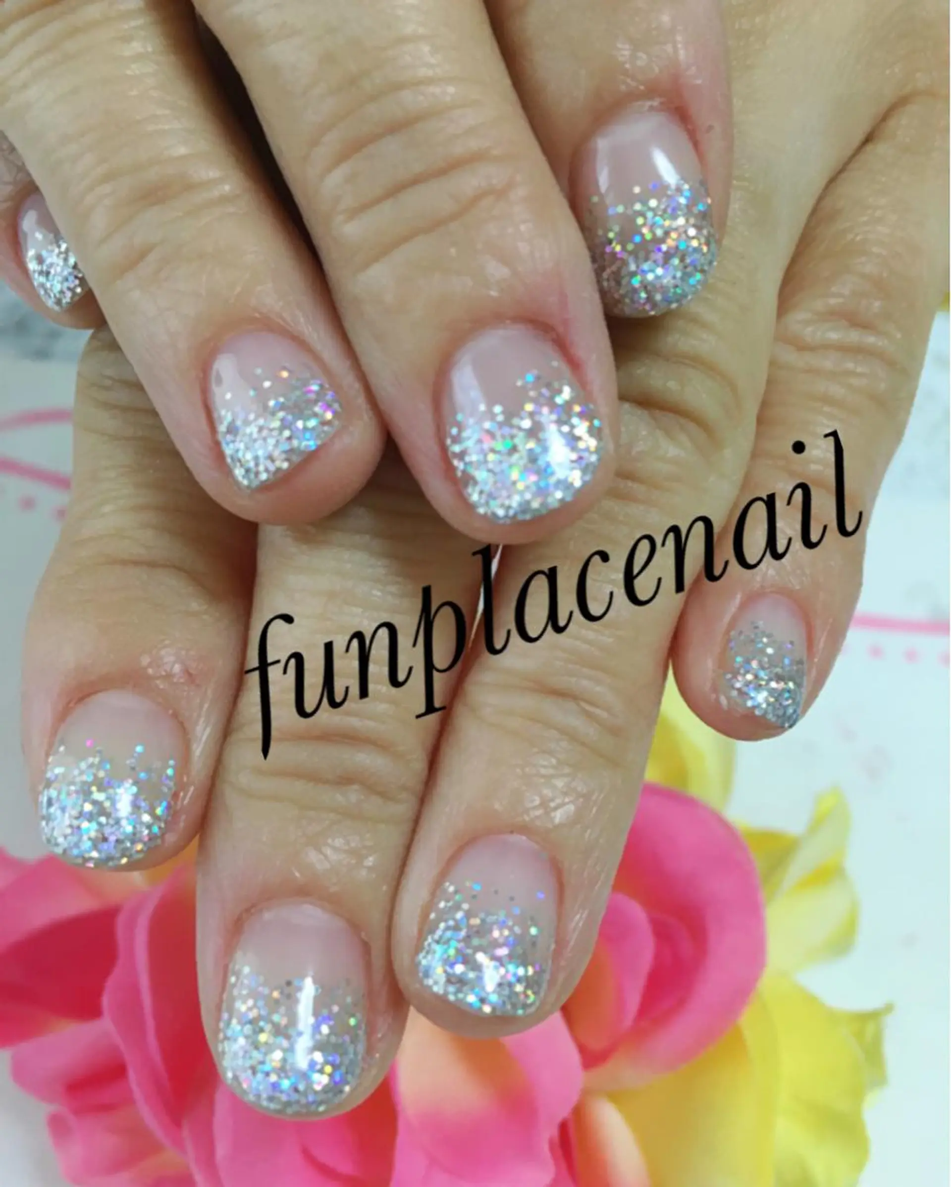 ショート ミディアム セミロング ロング カラー パーマ ヘアアレンジ メンズ キッズ ネイル まつエク nail salon＆school felice所属・フェリーチェ瑞江店 新山のネイルデザイン