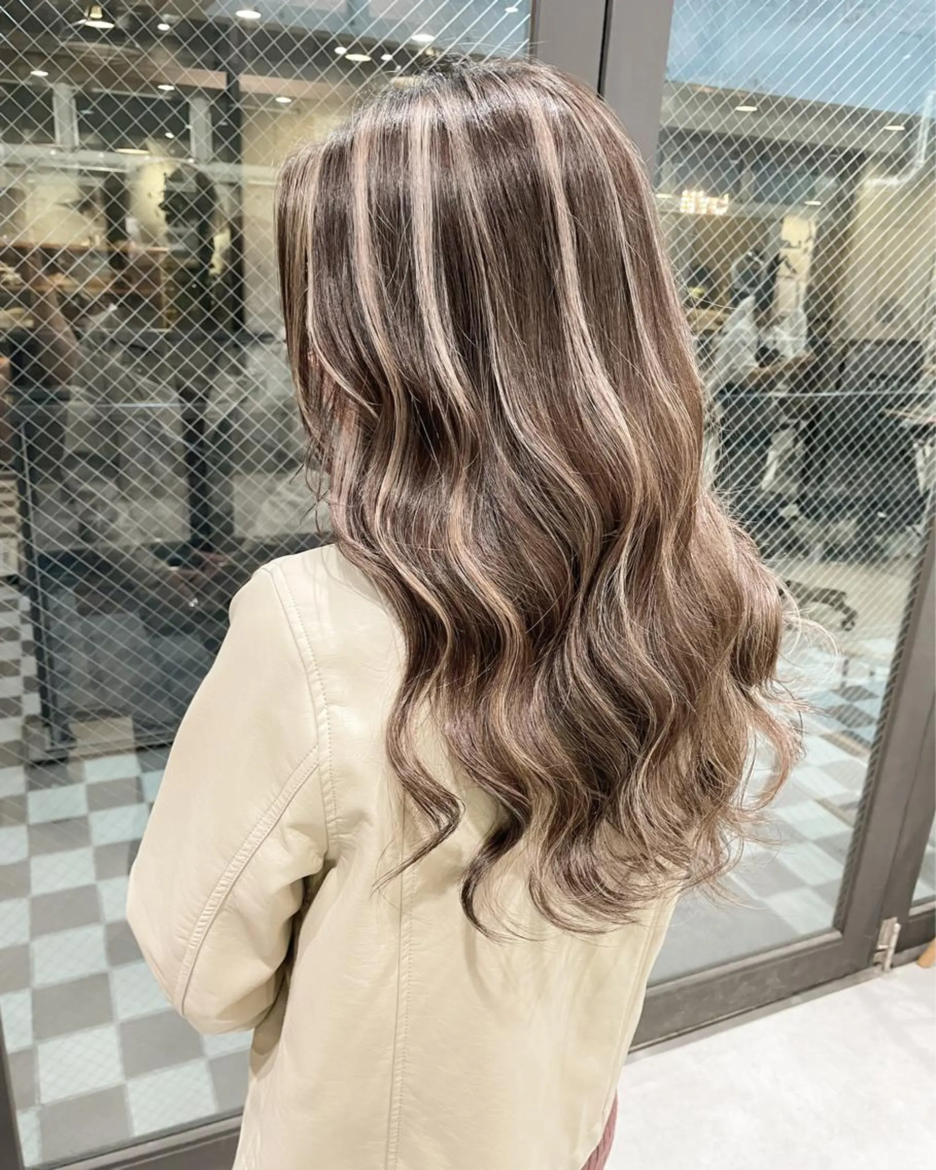 ロング カラー ヘアアレンジ ヘアカラー TATSUYA アートディレクターのヘアスタイル