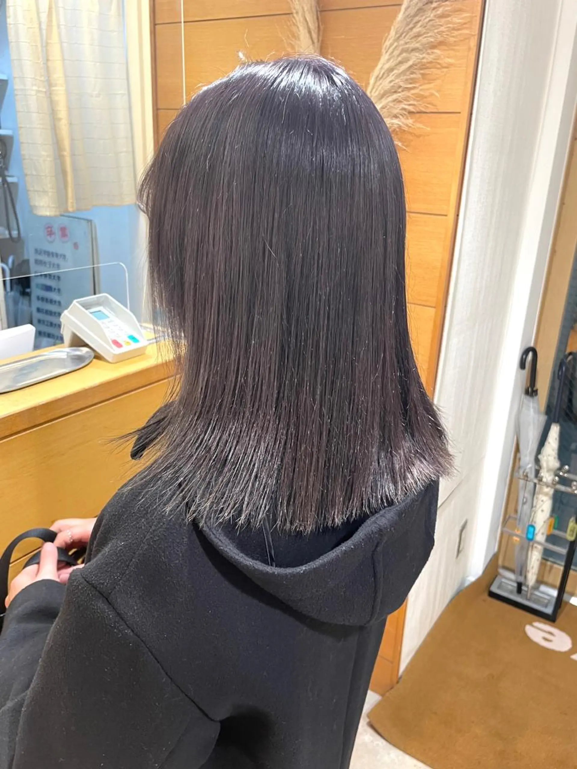 ミディアム カラー ブリーチ グレージュ ラベンダーカラー ラベンダーグレージュ ラベンダーグレー ヘアカラー 佐藤 梨里花 ❤︎のヘアスタイル