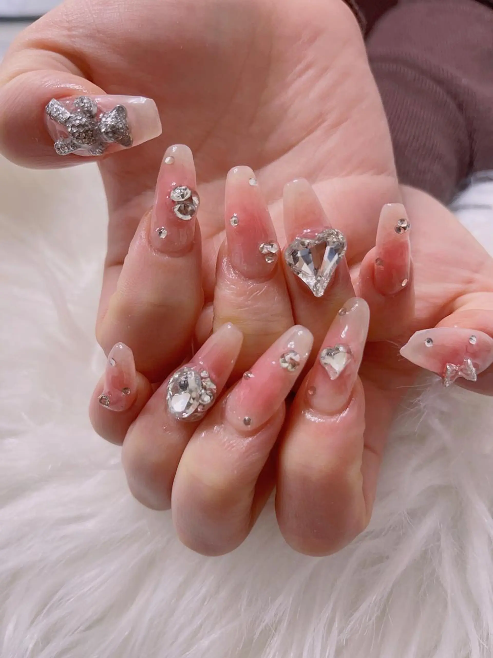 ネイル 菲菲ネイルサロン所属・FF フィフィネイルサロンのネイルデザイン