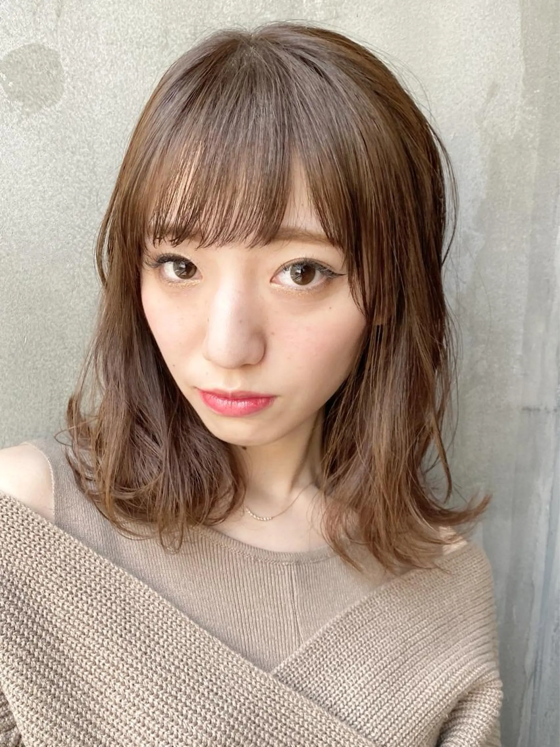 ミディアム ボブ 外ハネヘア Mogami Kengoのヘアスタイル
