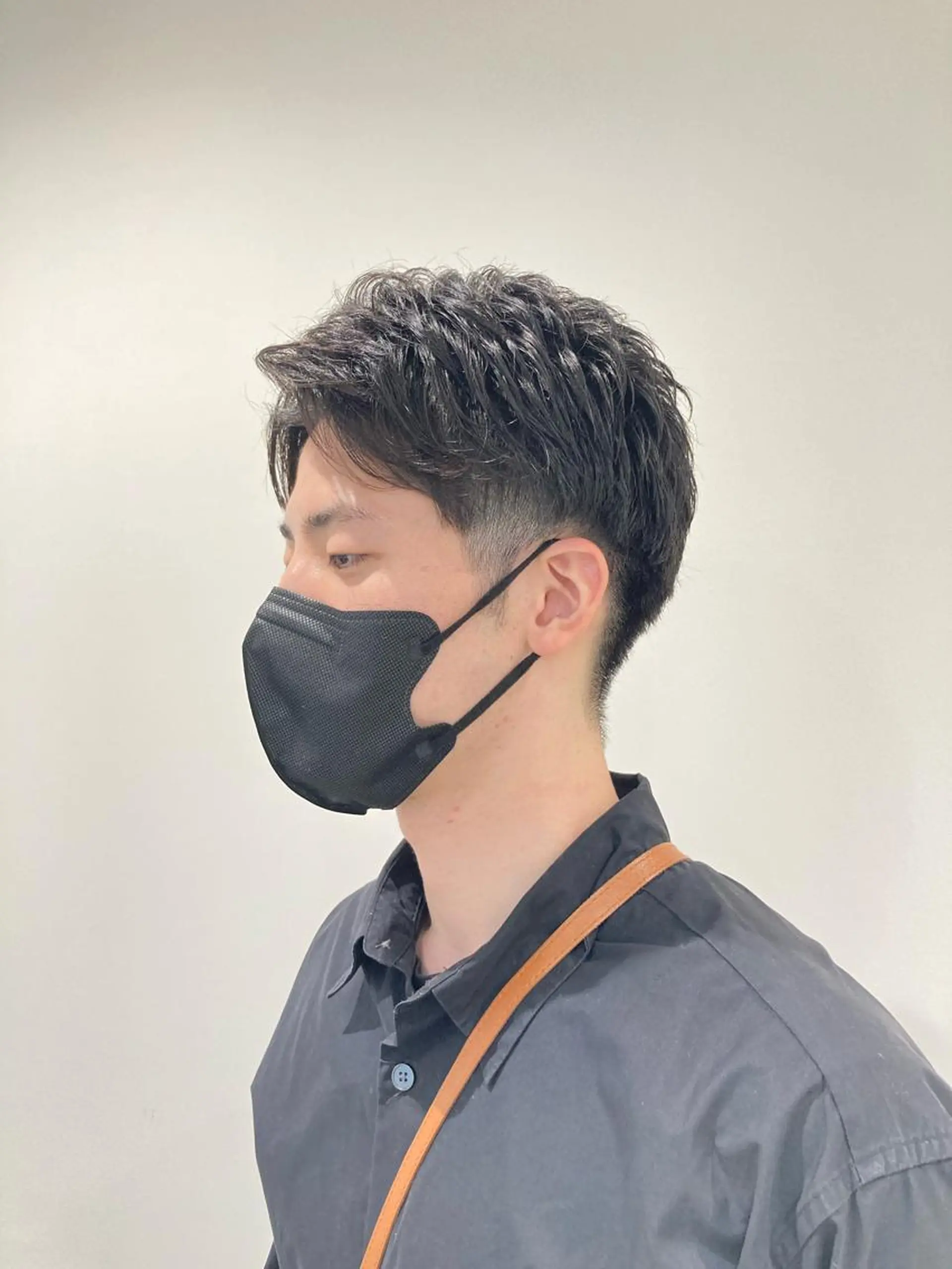 ショート メンズ Ruriブリーチ 酸性ストレートのヘアスタイル