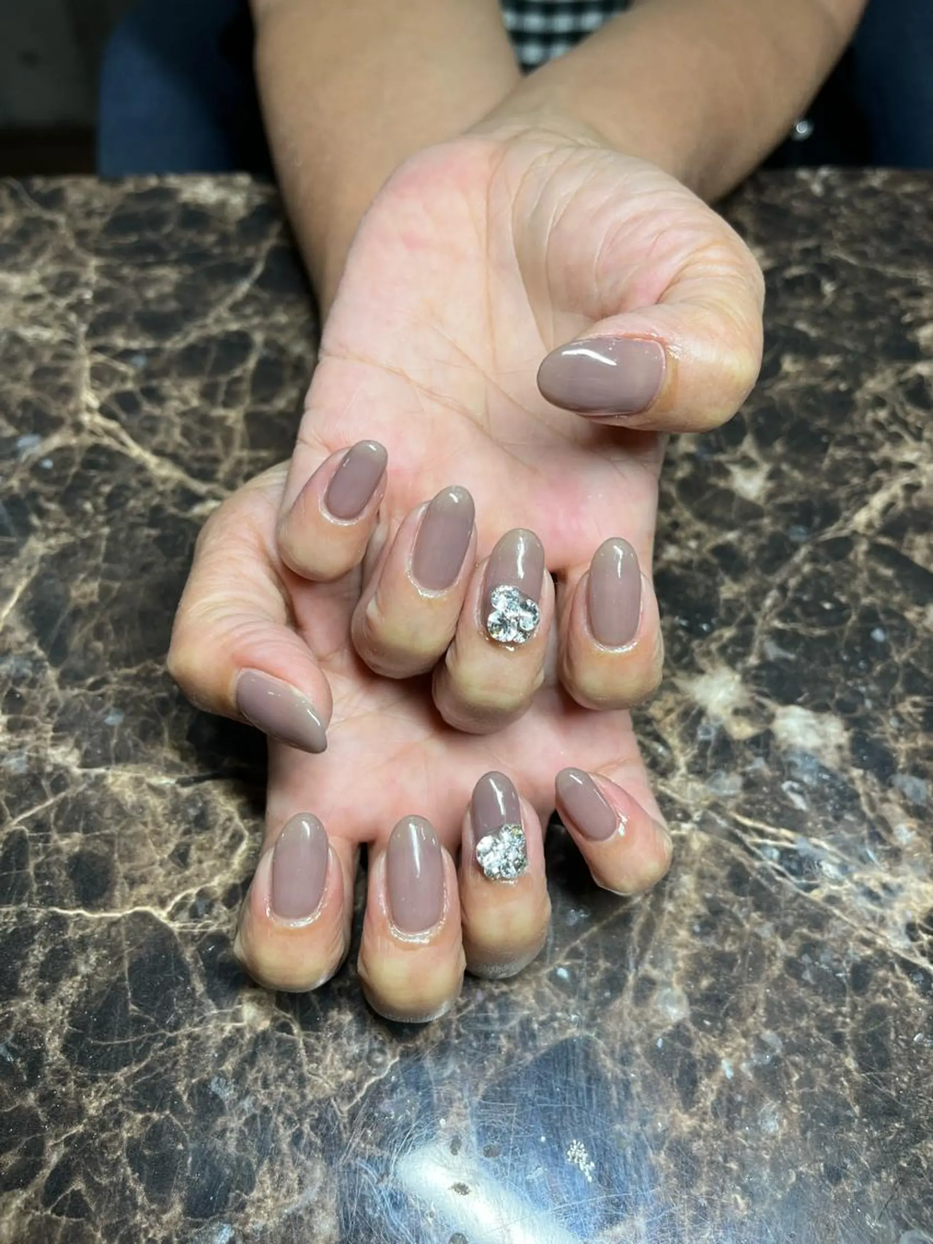 ネイル ハンドネイル IROHA Nail 矢掛萌子のネイルデザイン