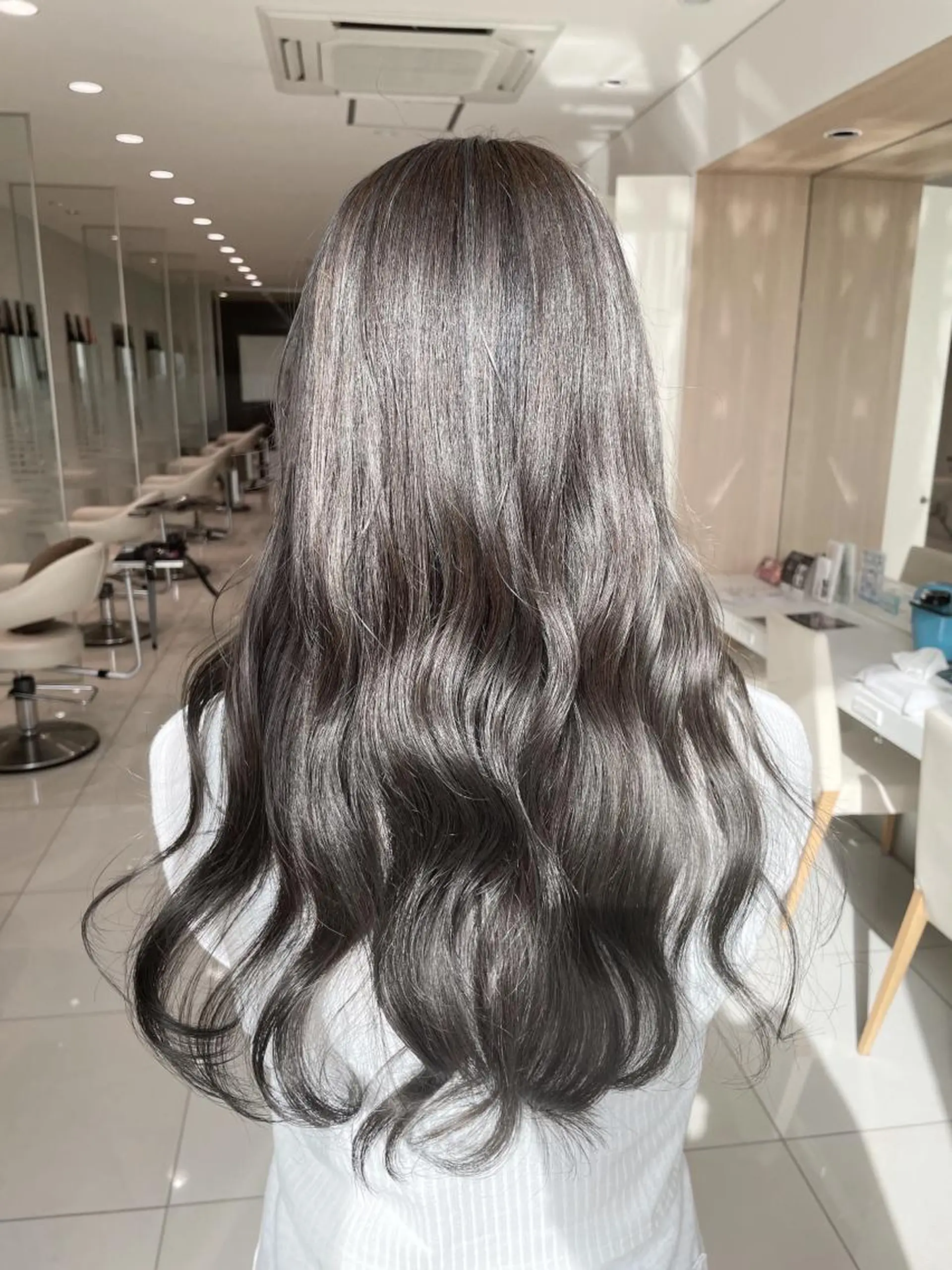 ロング カラー カット ヘアカラー トリートメント 新規限定カット無料 クーポン有り【桂口】のヘアスタイル