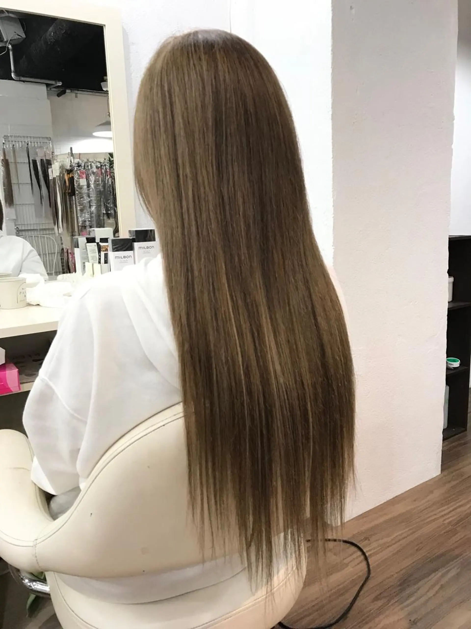 ロング カラー ヘアアレンジ シールエクステ アッシュ エクステ ロング エクステ GLOSS 心斎橋 山上のヘアスタイル