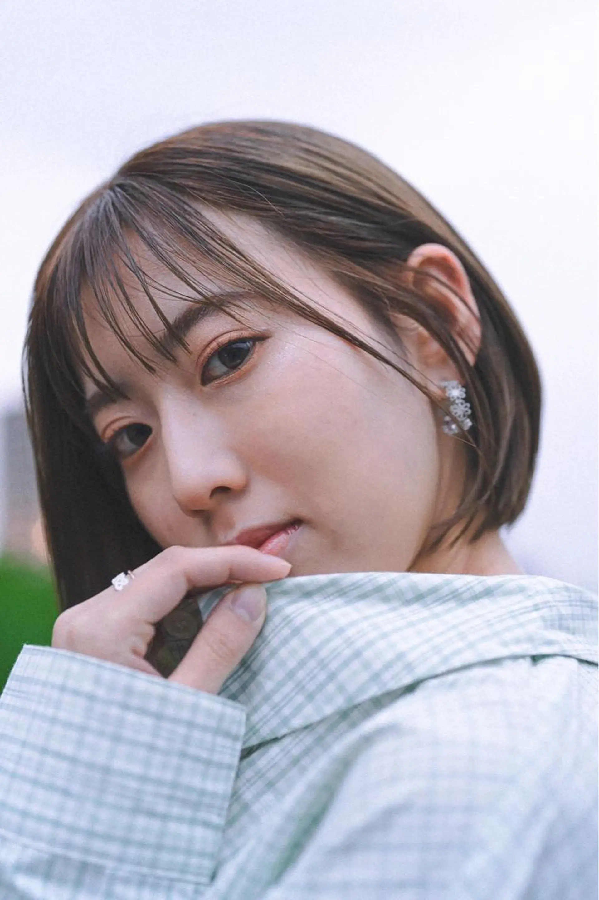 ショート カラー カット ヘアカラー トリートメント 1inch所属・透明感カラー レイヤー亀井唯登のヘアスタイル