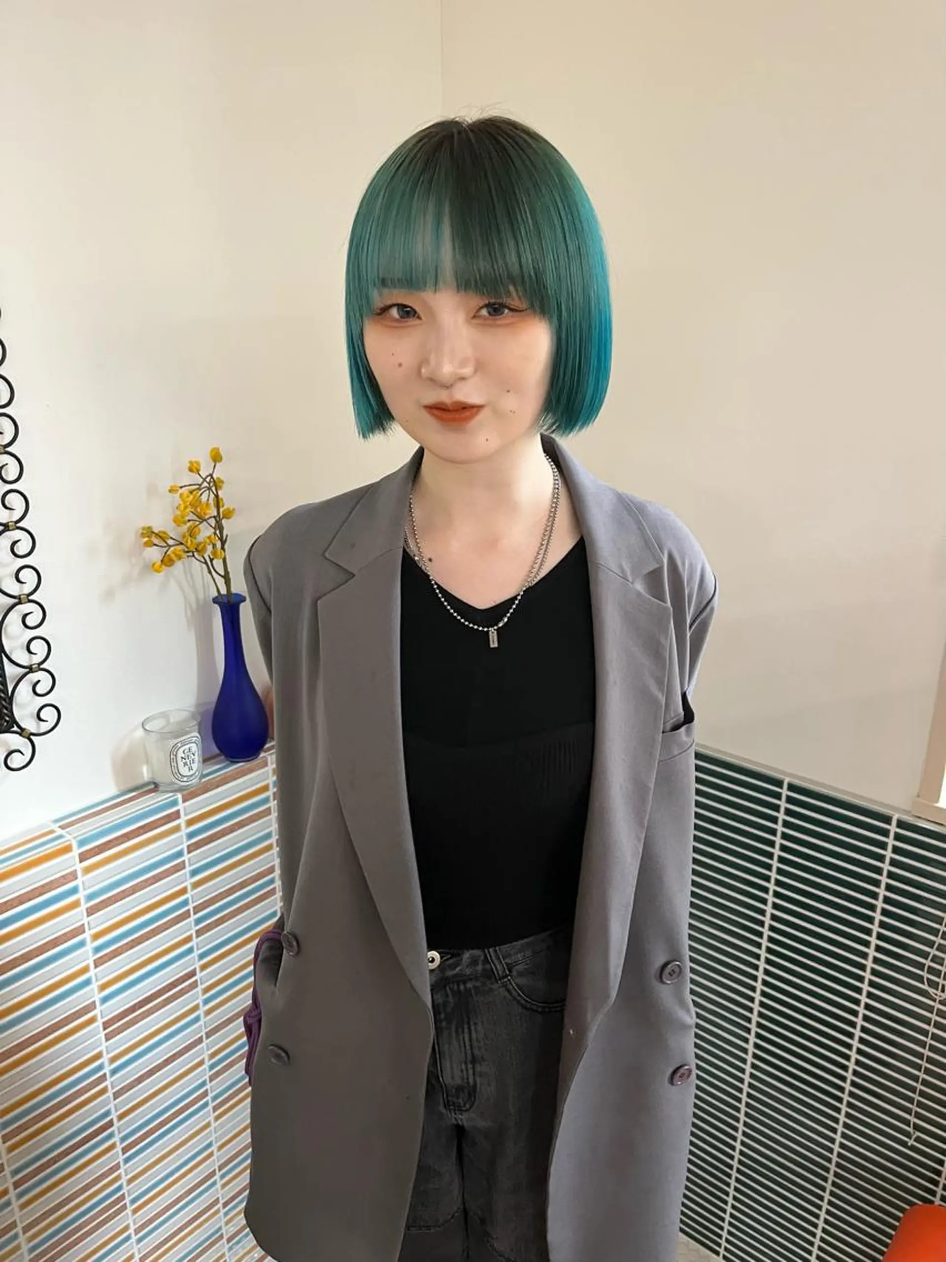 ミディアム カラー ブリーチ ヘアカラー トリートメント 🩷ハイトーン透明感 レイヤー🩷ユリカのヘアスタイル