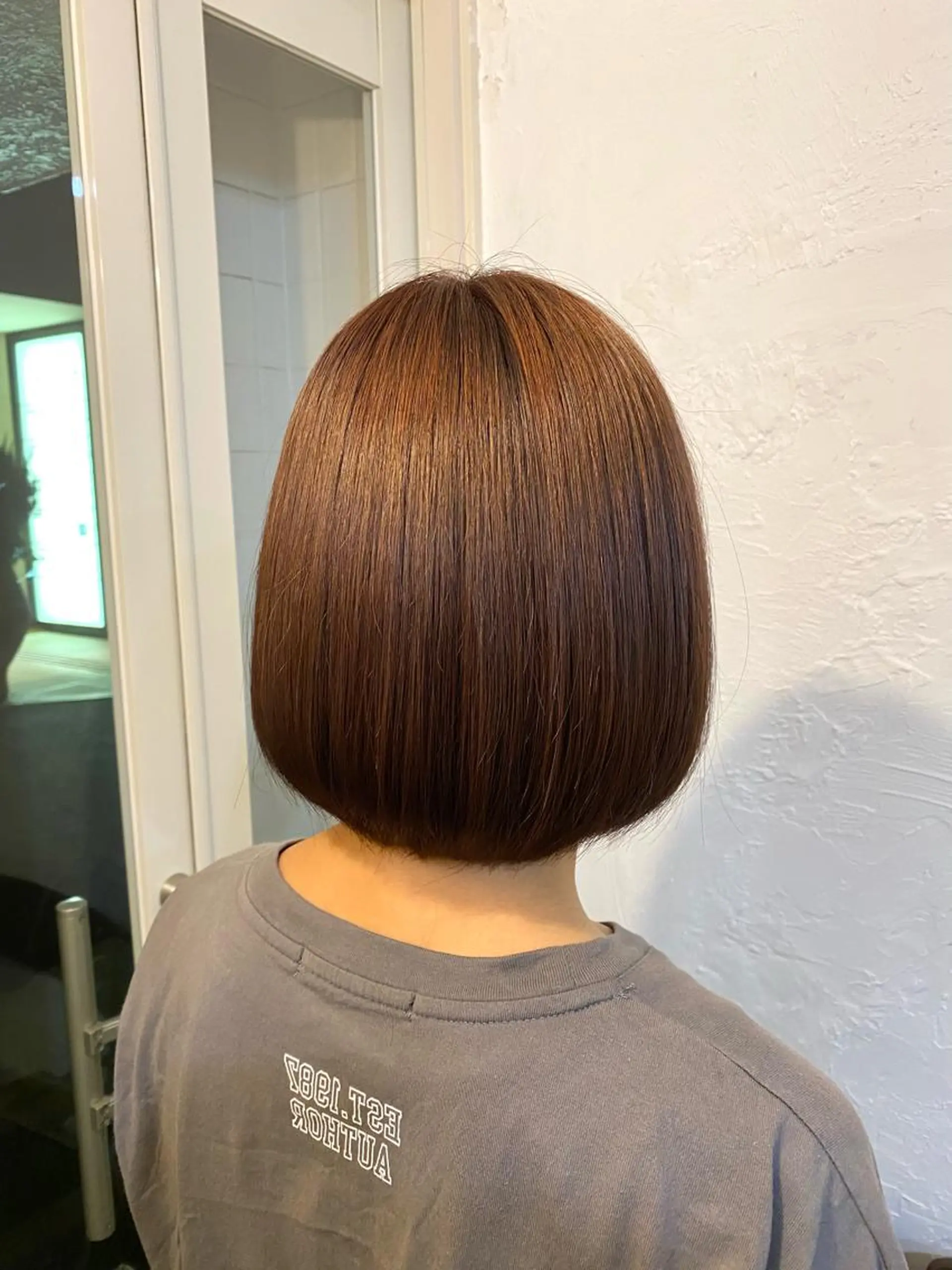 ショート カラー ブラウンカラー レッドカラー レッドブラウン Aujuaソムリエ 🎨‎♡HARUのヘアスタイル