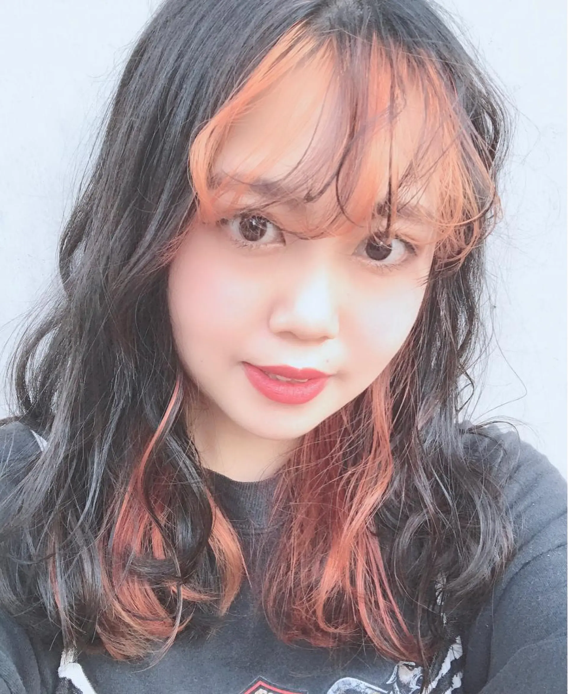 ミディアム カラー ヘアアレンジ オレンジ アイラッシュ/美容室 個室/瀬戸 一菜のヘアスタイル