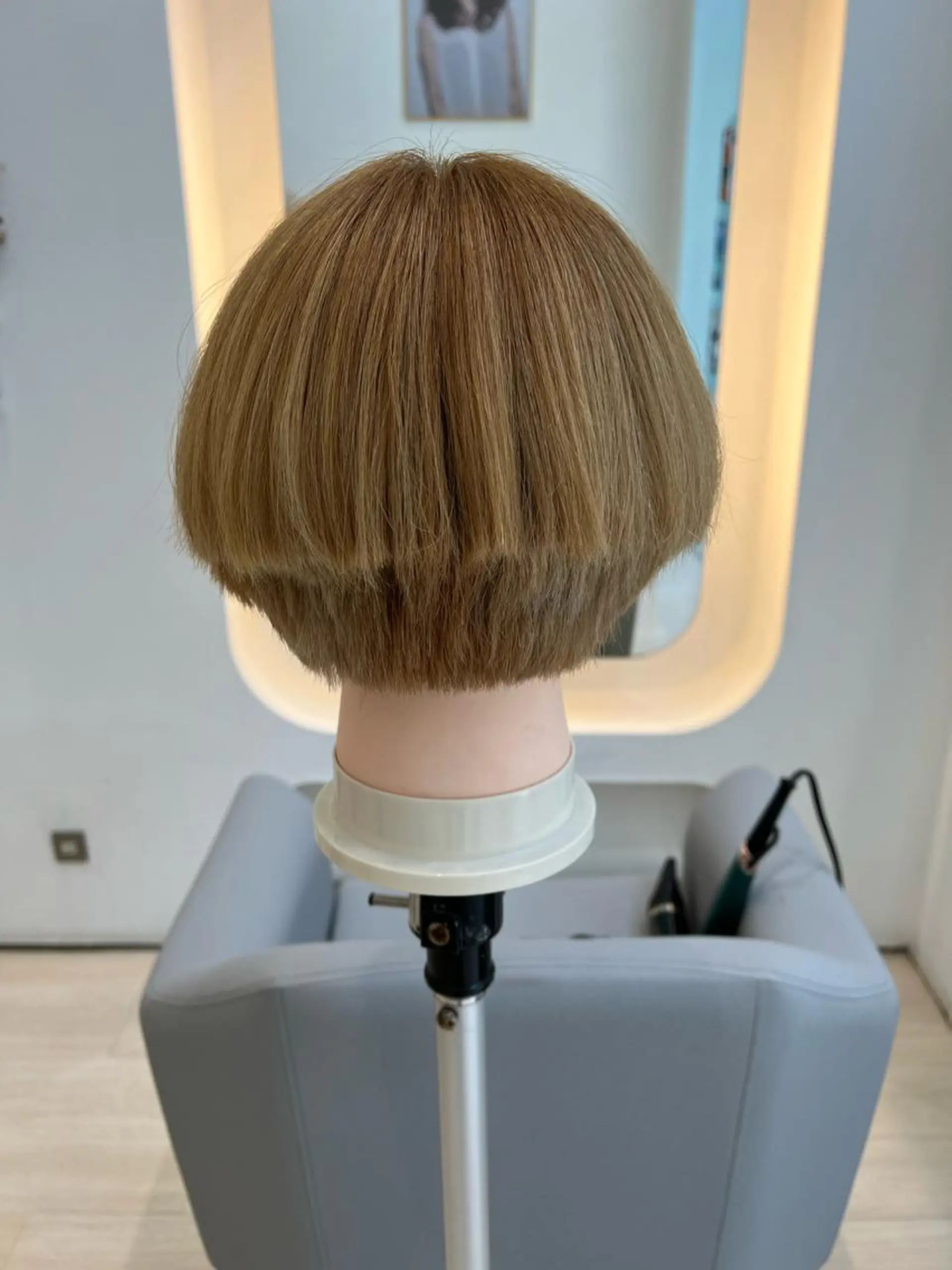 ミディアム 堀井 凌平のヘアスタイル