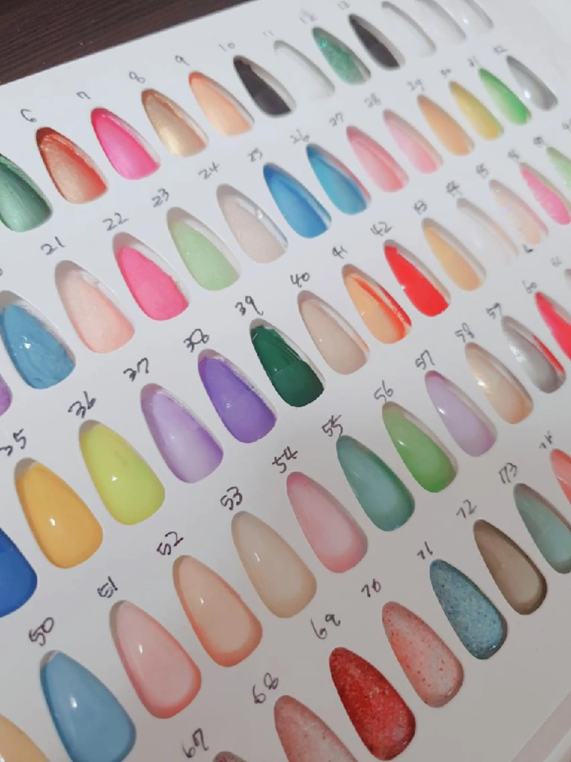 ネイル Salon de dahan所属・SALON DE DAHANのネイルデザイン