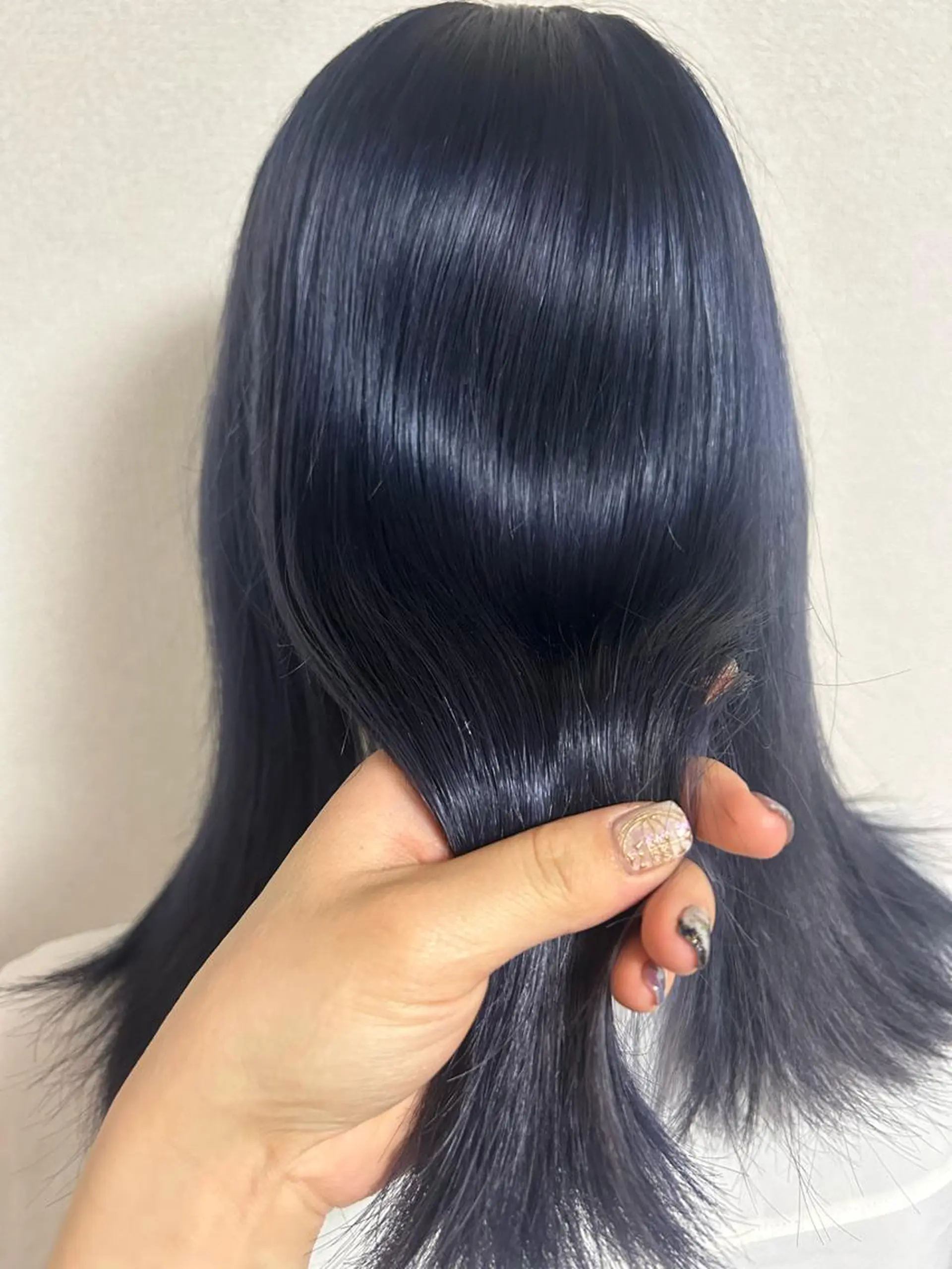 ミディアム カラー ブルーカラー ブルーラベンダー ラベンダーカラー カット ヘアカラー トリートメント パーソナルカラー 診断🍀マリンのヘアスタイル