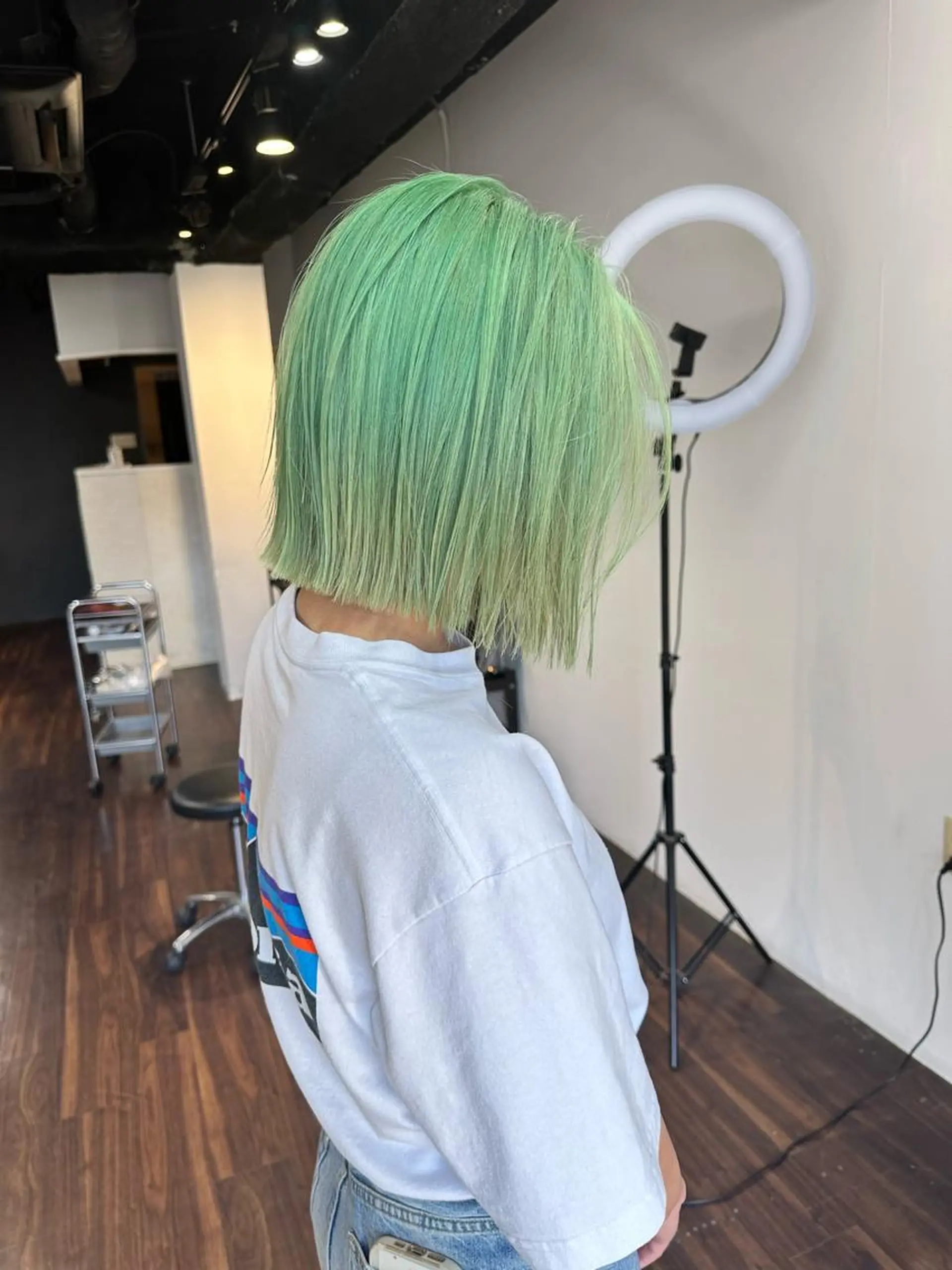 ミディアム カラー アディクシーカラー ブリーチ ケアブリーチ デザインカラー ハイトーンカラー カット ヘアカラー トリートメント ワンホンヘア ケラチン/Kaitoのヘアスタイル