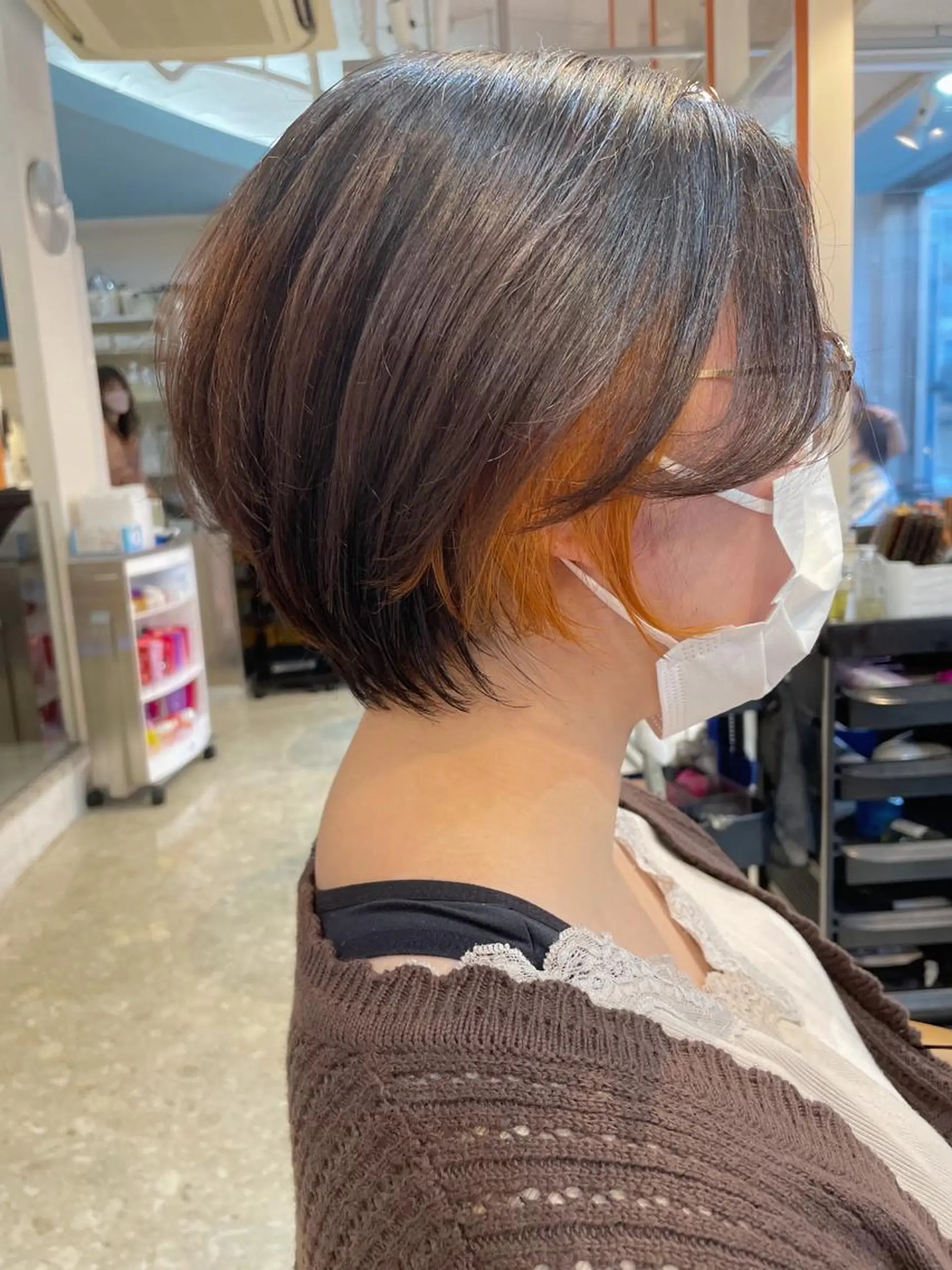 ショート カラー イヤリングカラー オレンジ カット ヘアカラー 瀬川 雄太のヘアスタイル