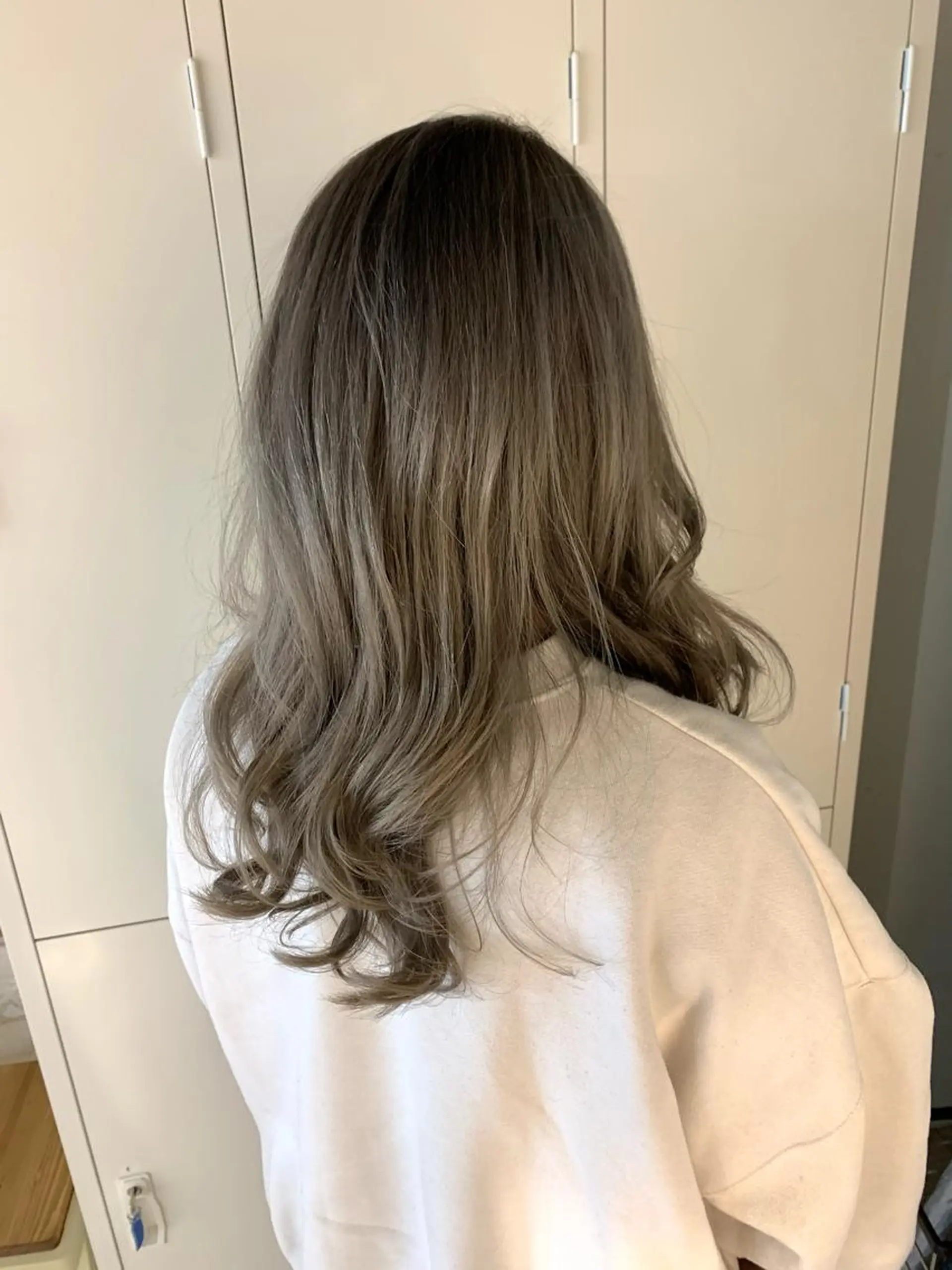 ロング ハイトーン✨艶髪 ✨髪質改善✨和田のヘアスタイル