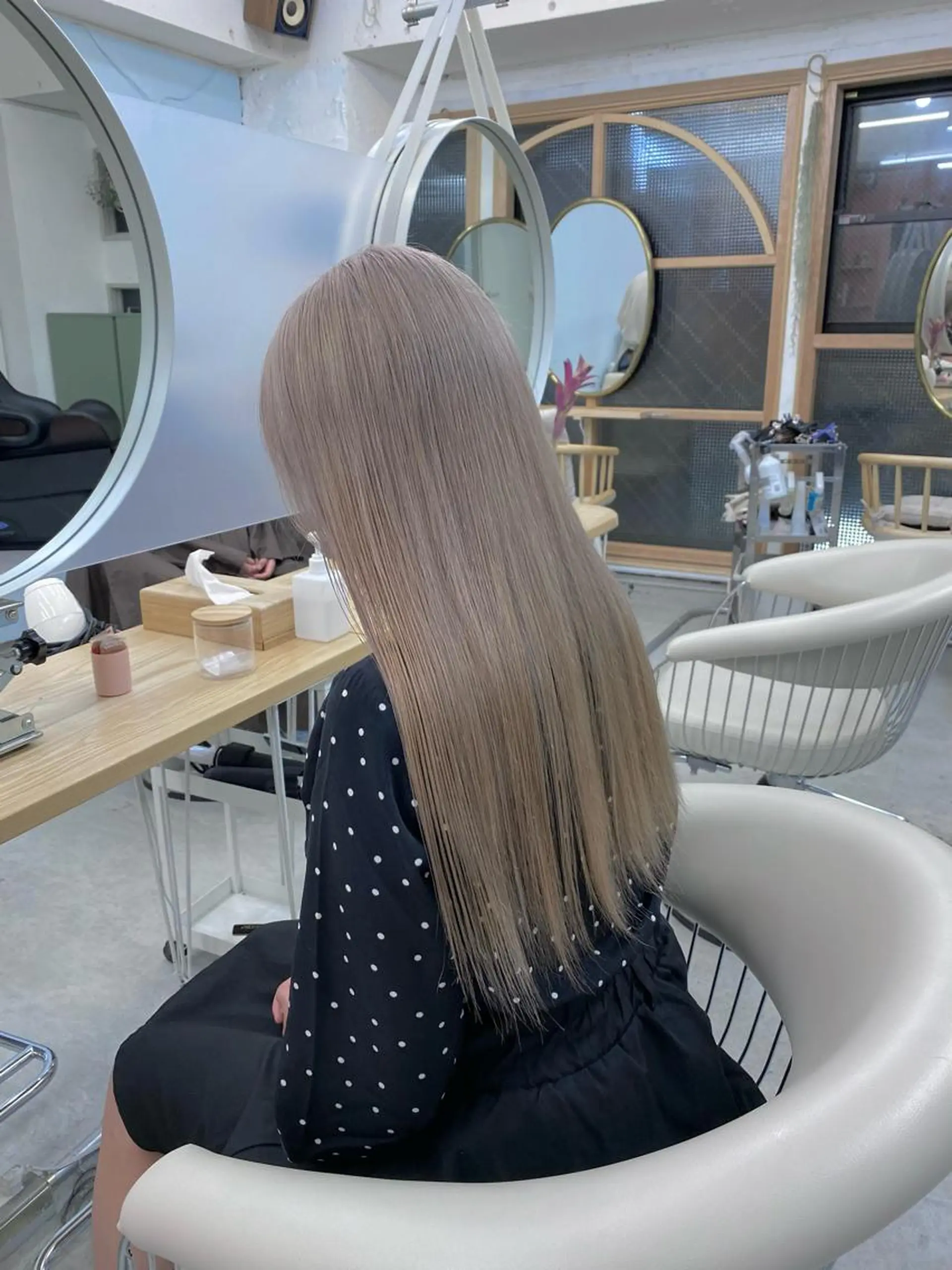 ロング カラー メンズ soi所属・ケアブリーチ/ツヤ髪 /ハイトーン/西村のヘアスタイル